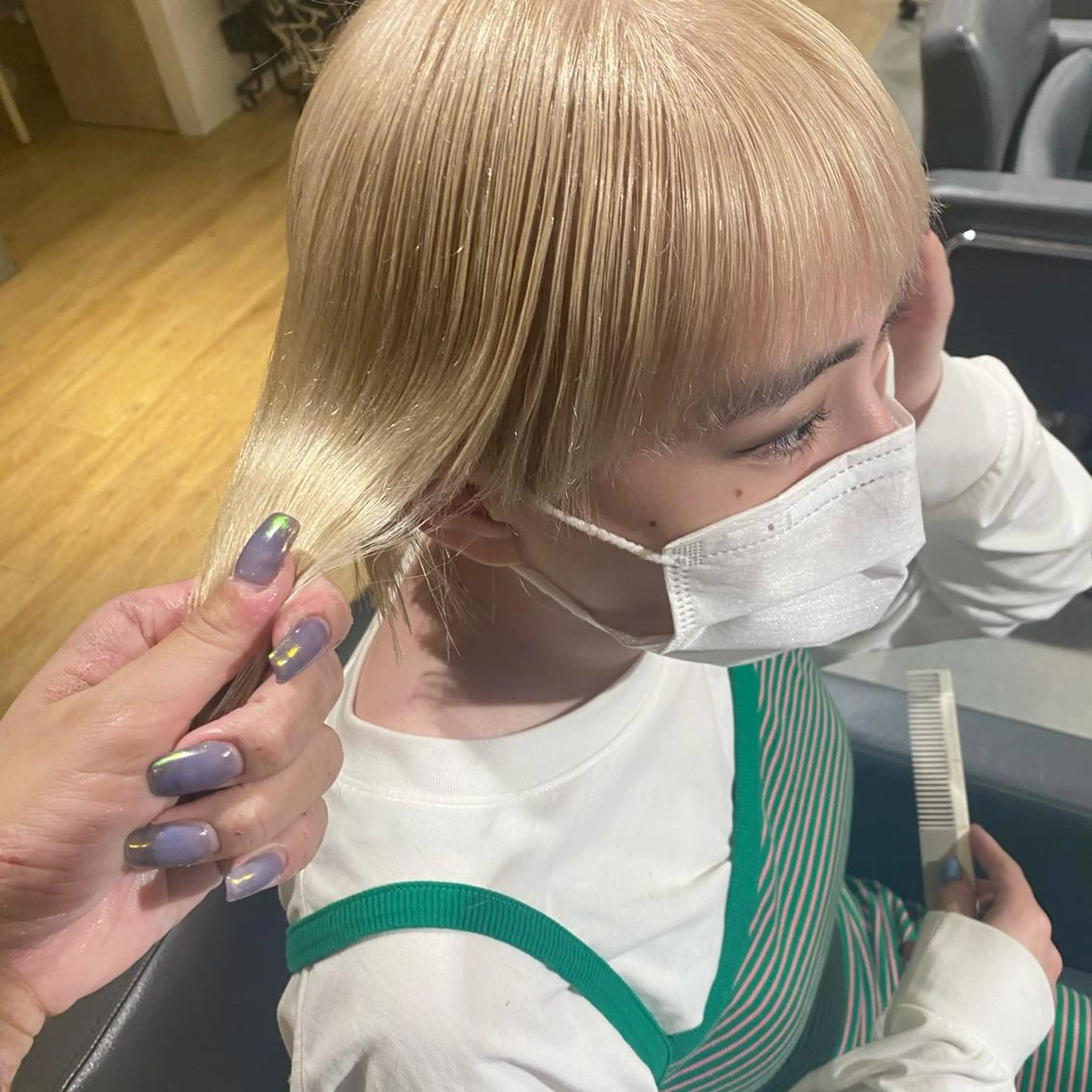 ショート カラー ベージュカラー ホワイトベージュ カット ヘアカラー 山本 千尋のヘアスタイル