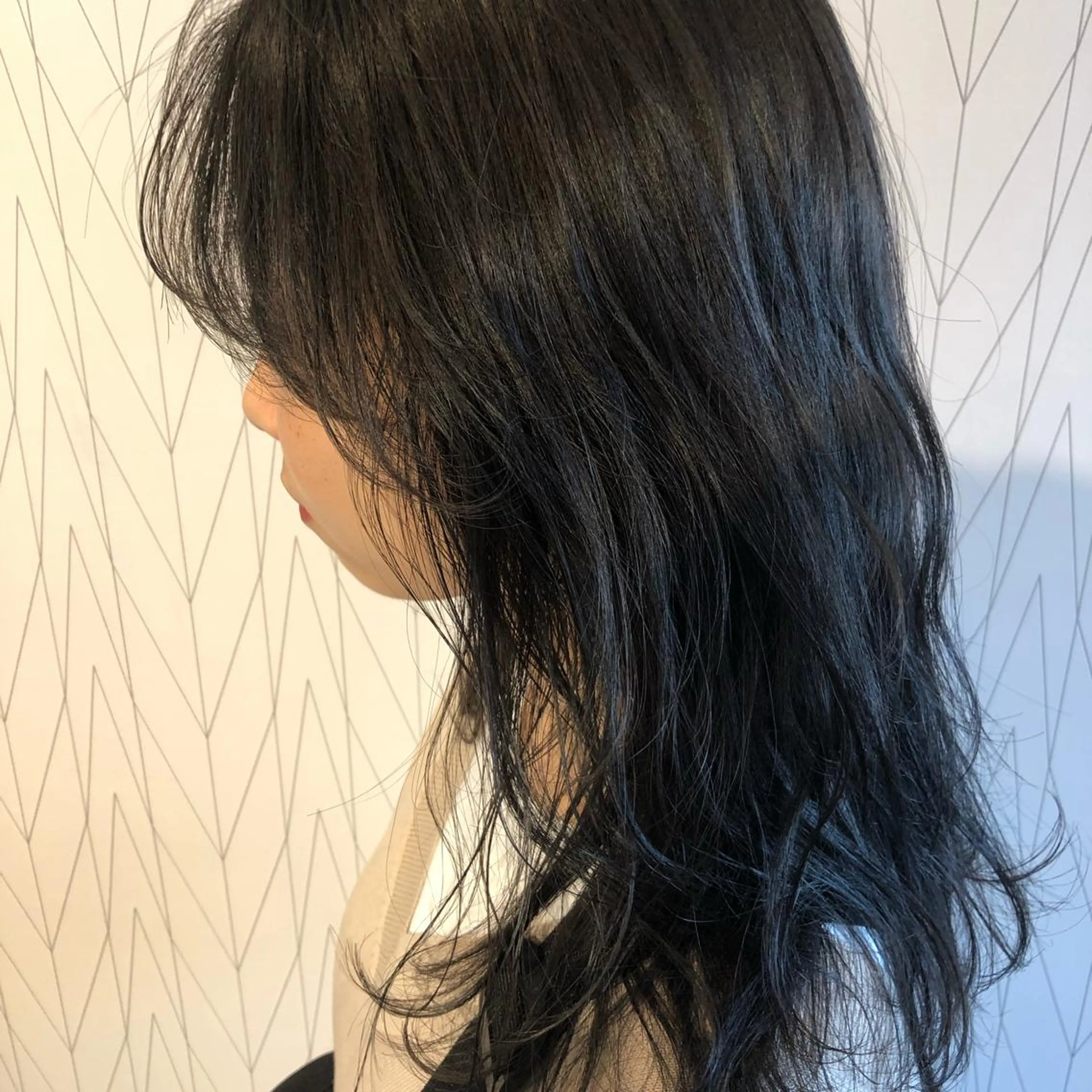 セミロング カラー joli【ジョリ】所属・mayu ☺︎のヘアスタイル