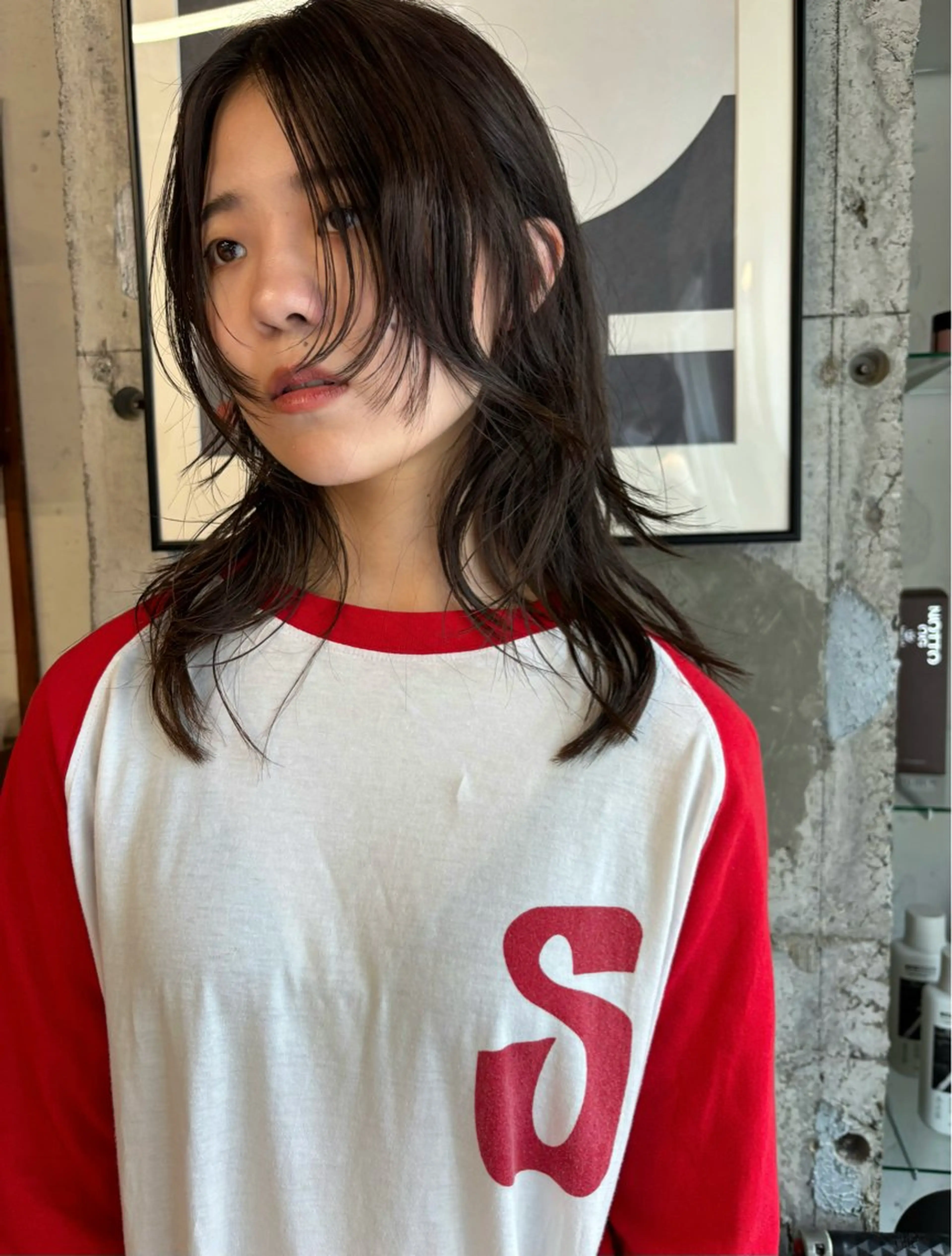 ミディアム カット 永田 愛莉のヘアスタイル