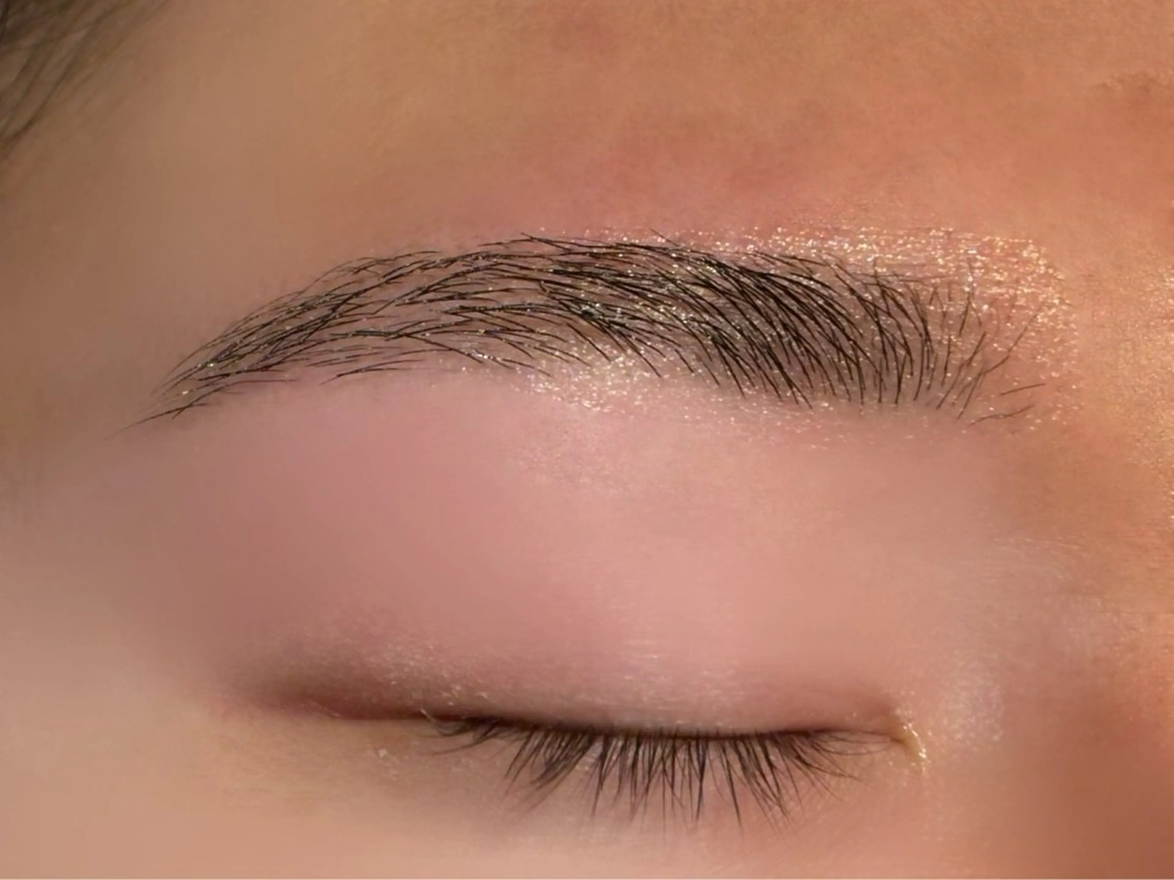 アイブロウ ワックス脱毛 ❣️高田馬場人気❣️ アイブロウワックスの眉毛・アイブロウイメージ