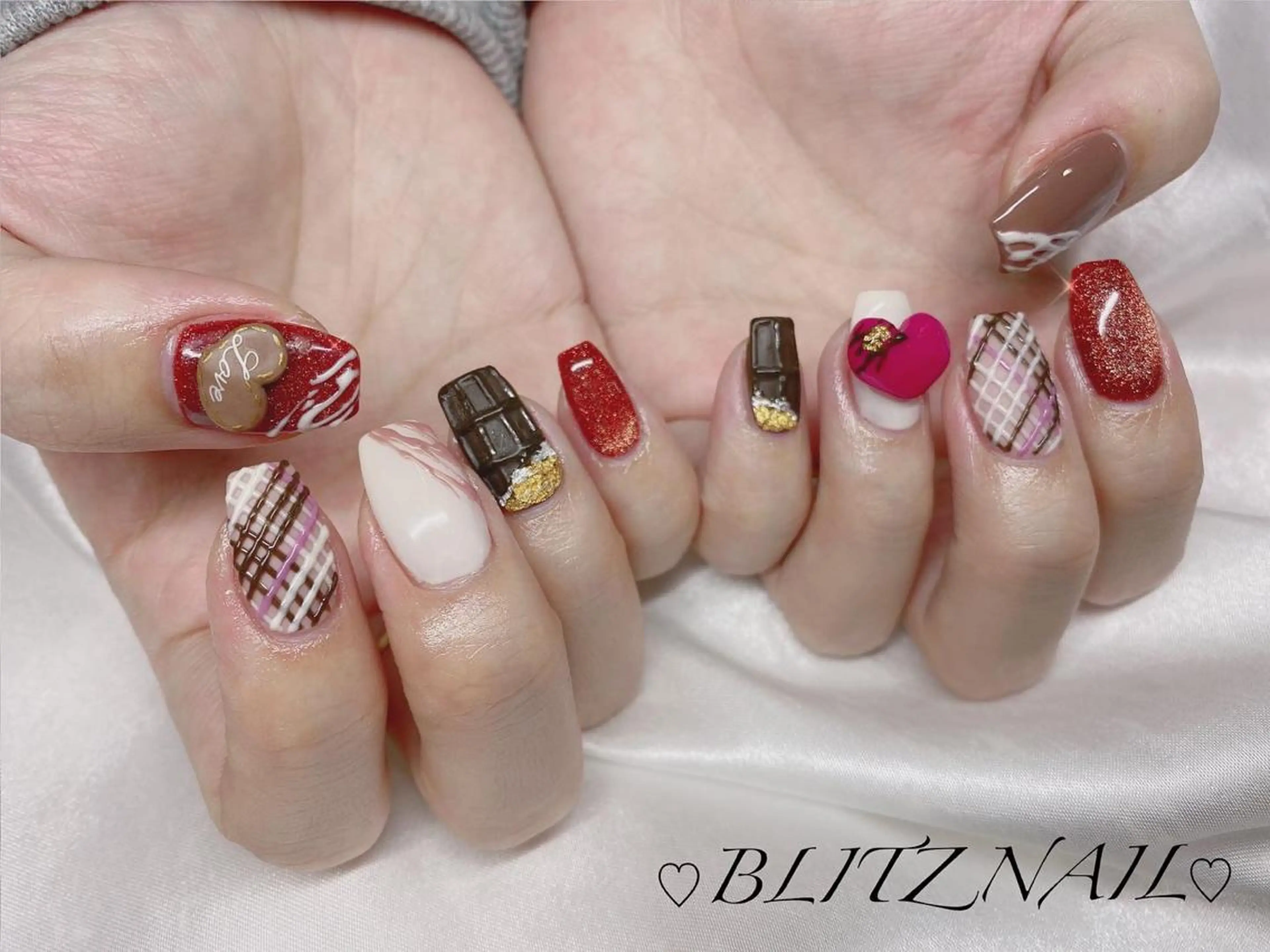 ネイル BLITZ Nail 岩田💅🏻✨のネイルデザイン