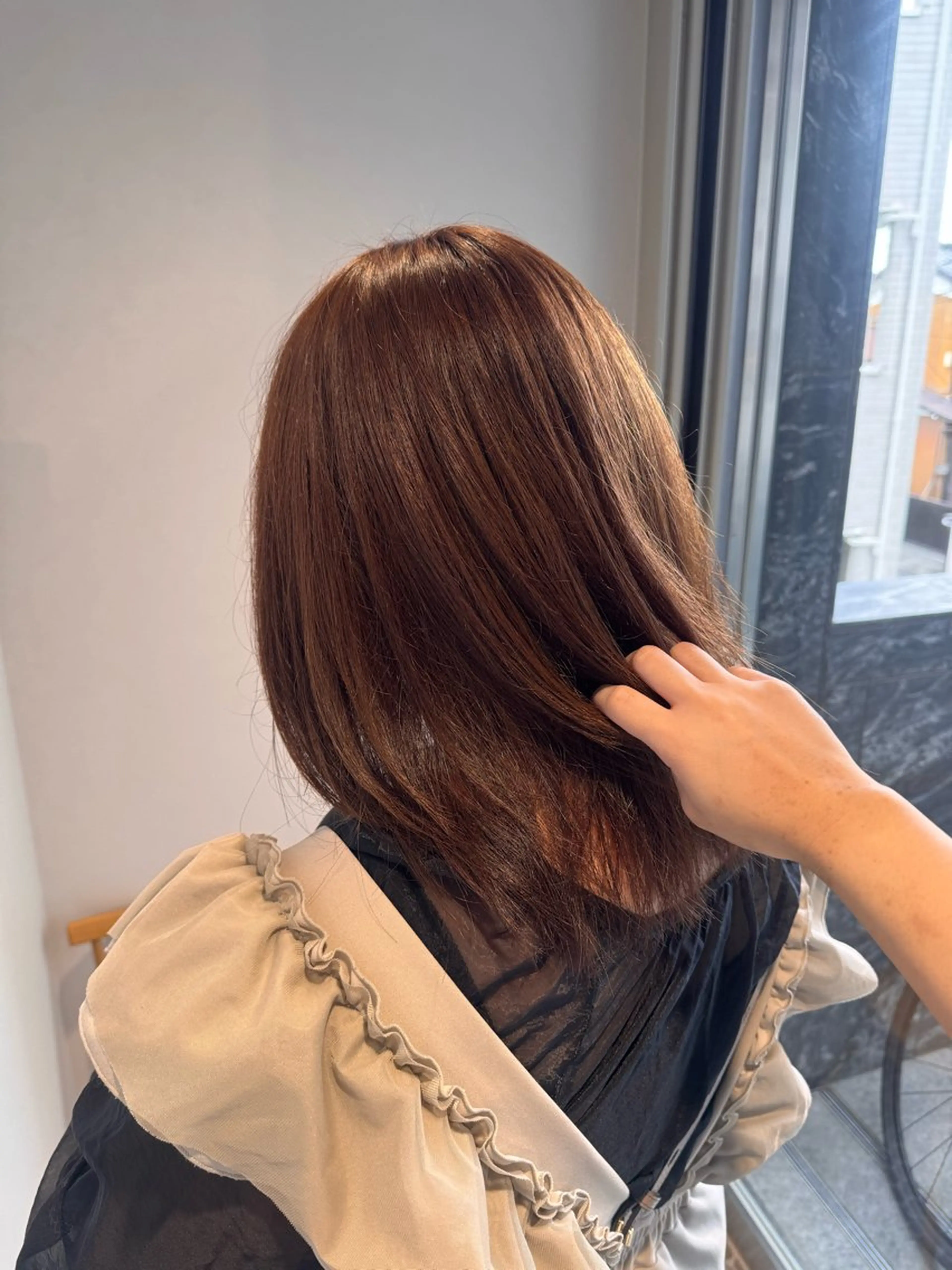 ミディアム ヘアカラー トリートメント SALOWIN 大宮 crest所属・.ｒｅｏ 【夜型美容師】のヘアスタイル