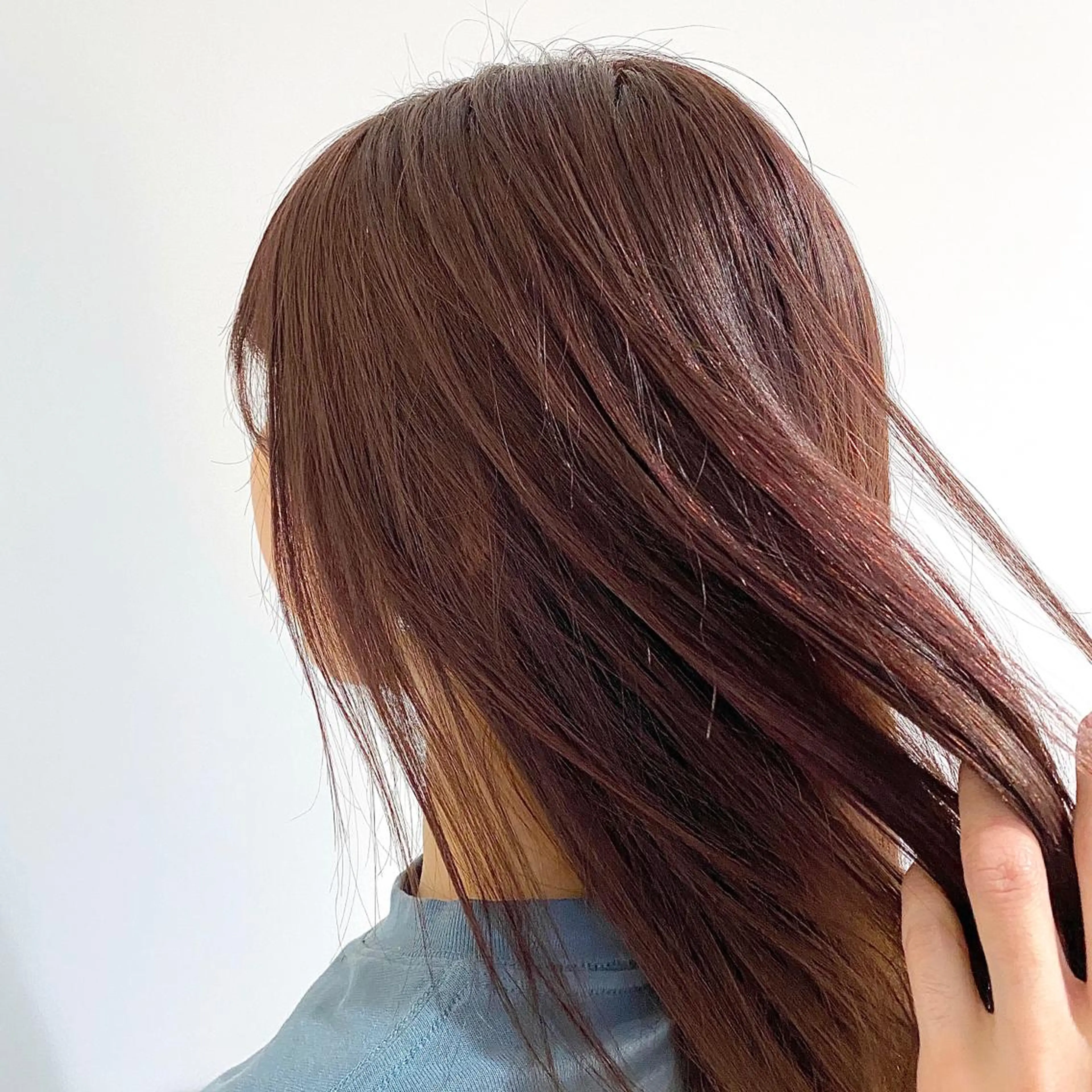 ミディアム ピンクブラウン 神奈川大学最寄り白楽 三本松巧のヘアスタイル