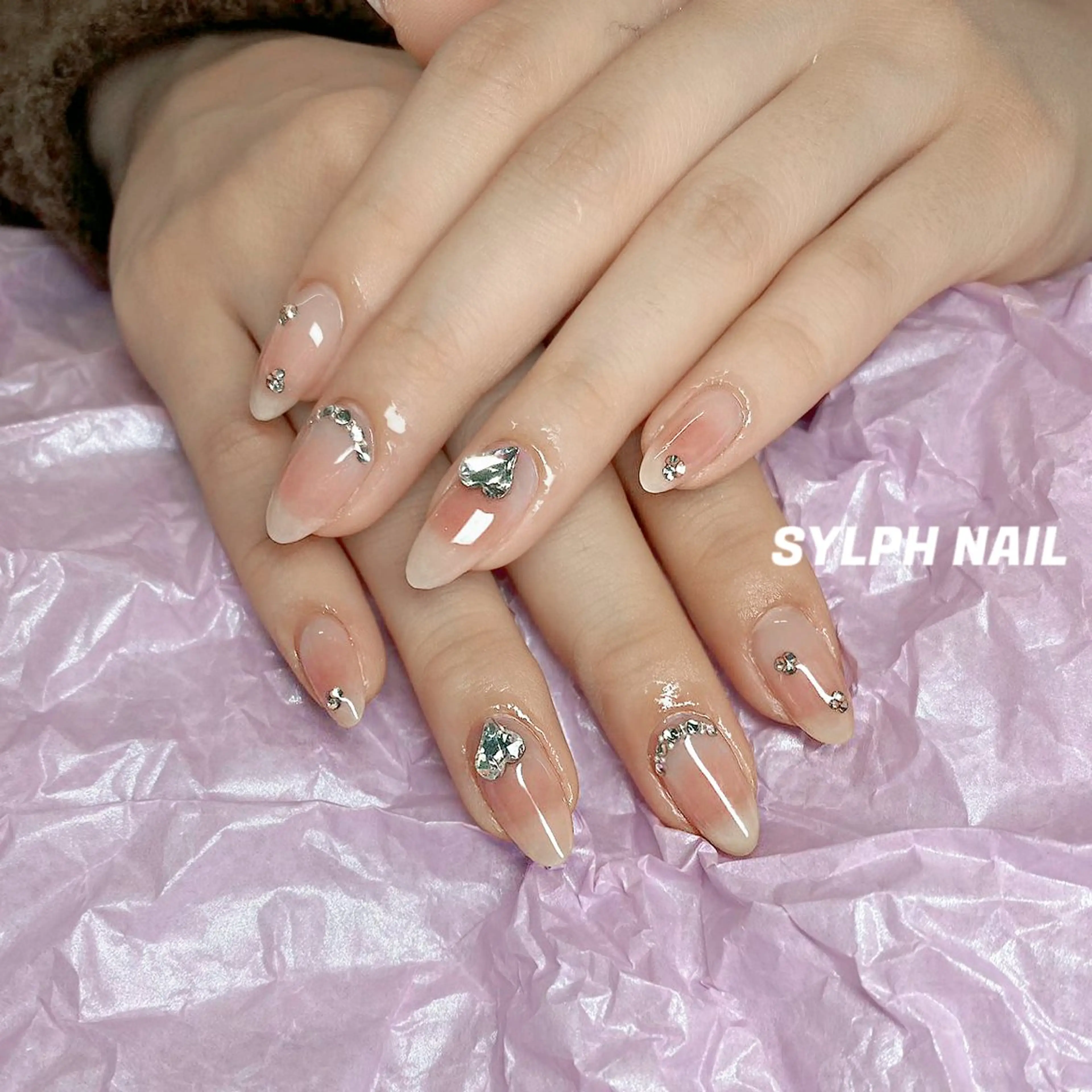 ネイル ハンドネイル ハンドケア Trend Nail シルフのネイルデザイン