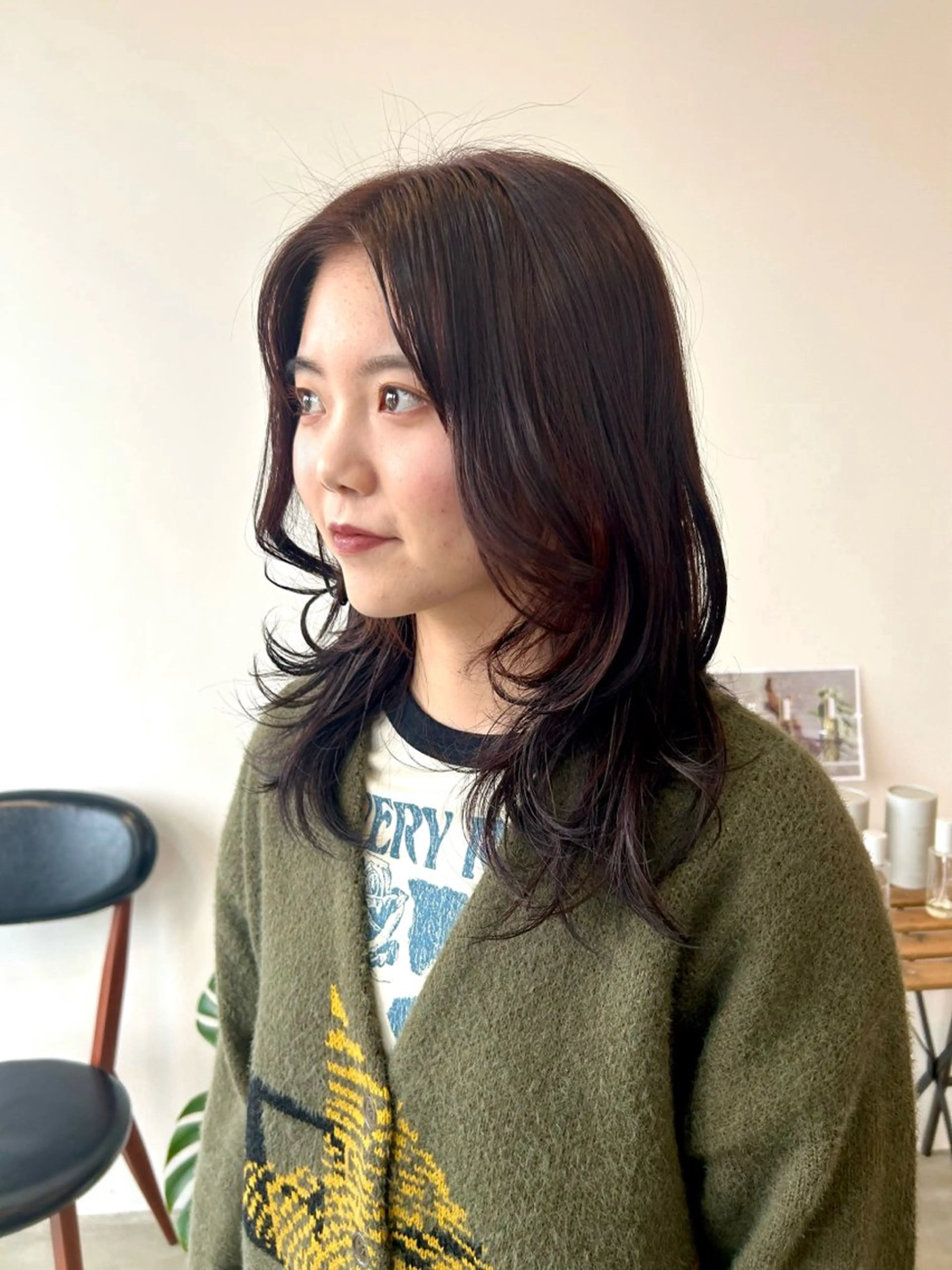 ミディアム カラー ミディアムパーマ ブリーチ ブラウンカラー レッドカラー レッドブラウン ヘアカラー plus HAIR いずみのヘアスタイル