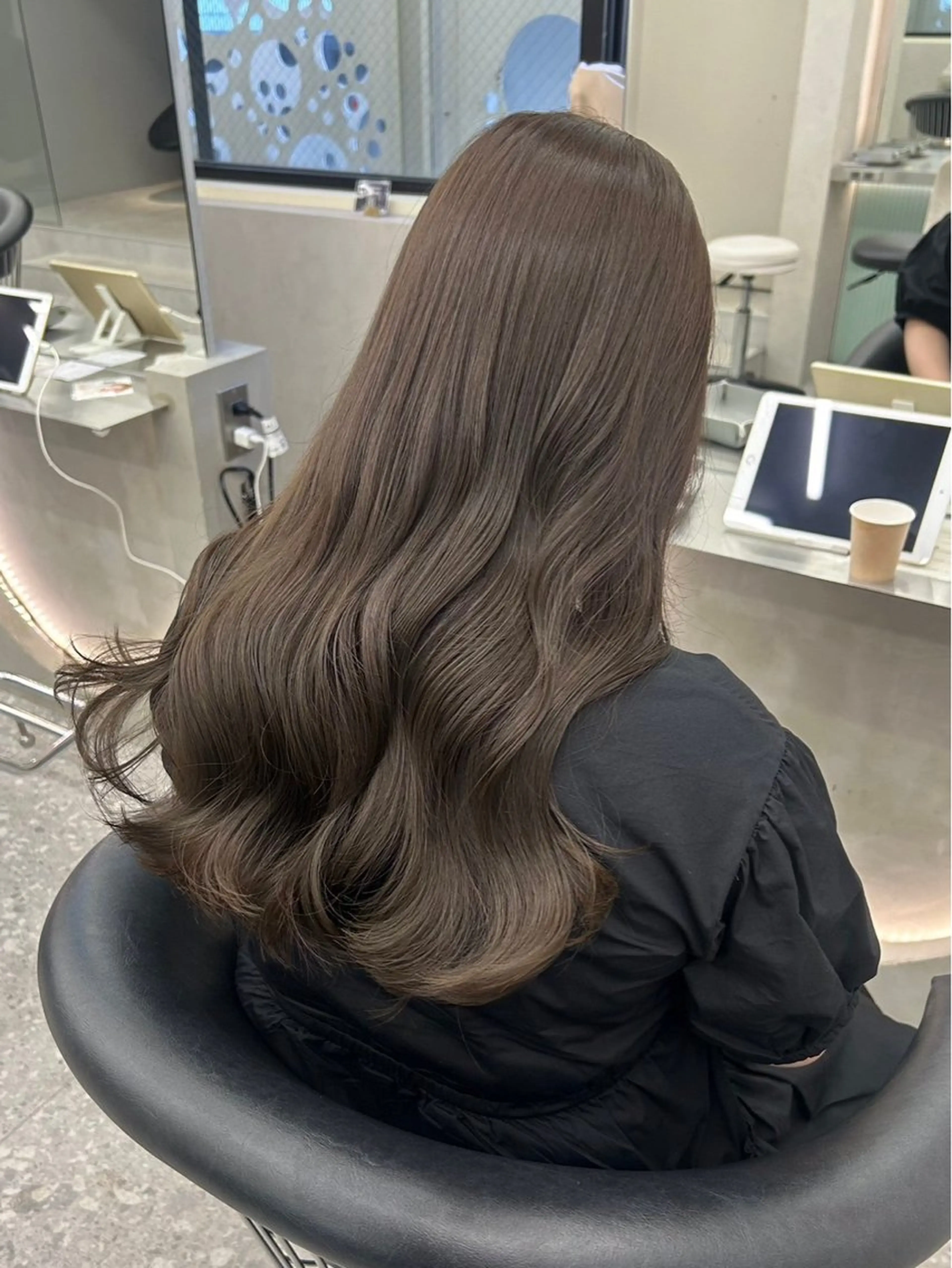 ロング カラー トリートメント ヘアカラー トリートメント 韓国🇰🇷レイヤー 透明感/秀瑛🩶のヘアスタイル
