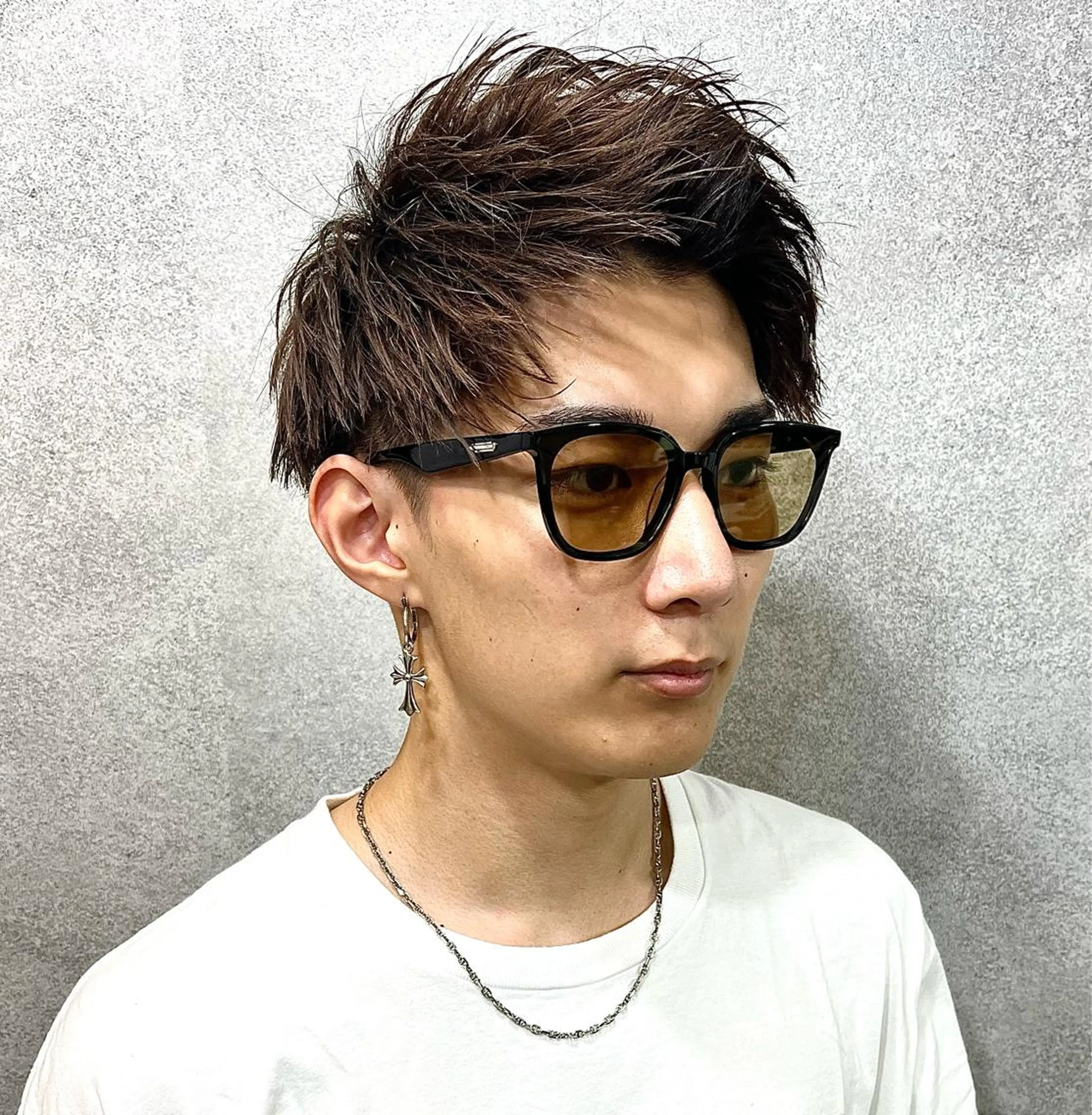 ショート カラー パーマ メンズ モヒカン スパイキーショート ショートヘア カット ヘアセット 森下 佑大のヘアスタイル