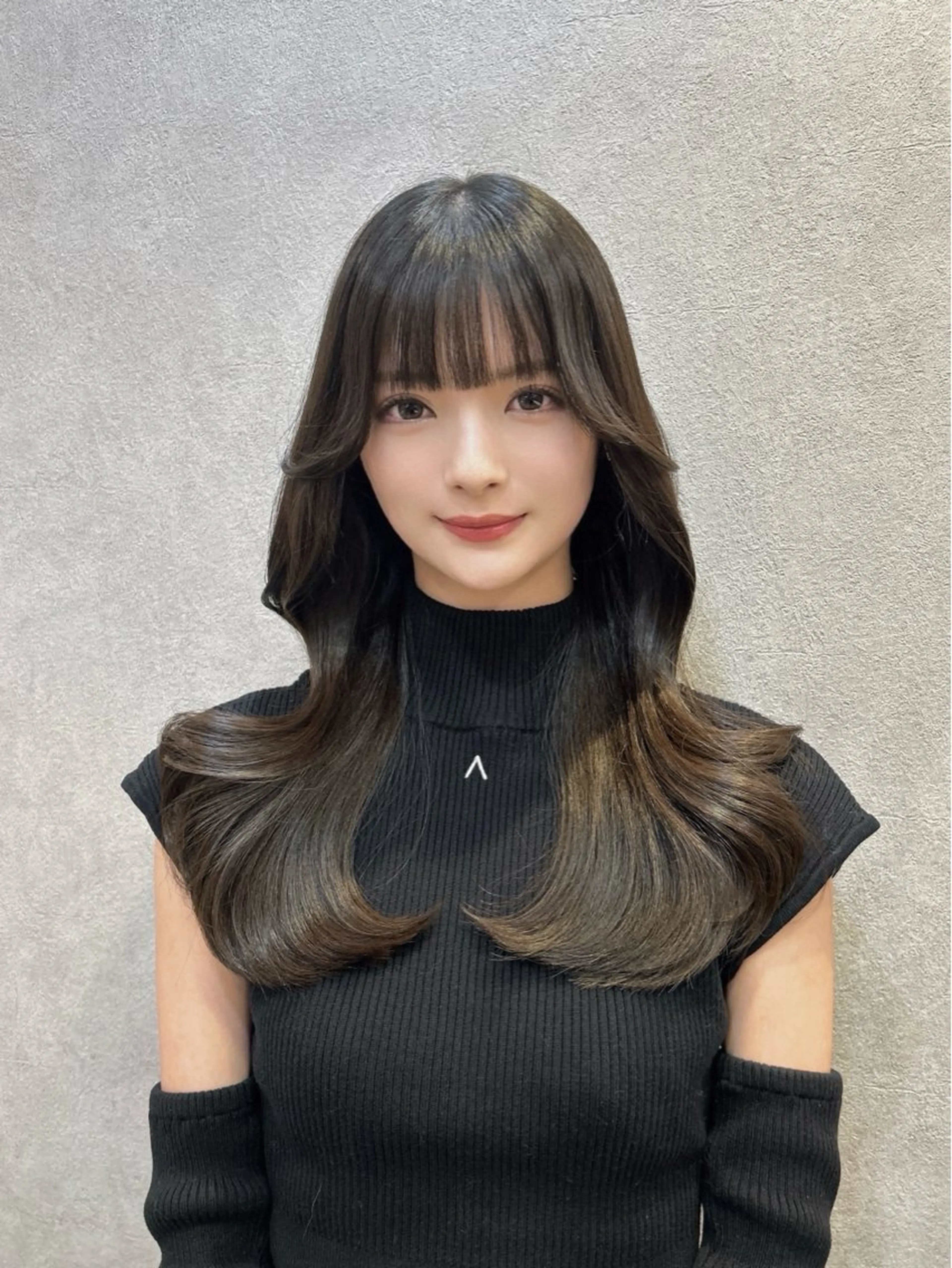 セミロング カラー ヘアアレンジ くびれヘア レイヤーカット 🩷韓国ヘア/レイヤ ー🩷Maikaのヘアスタイル