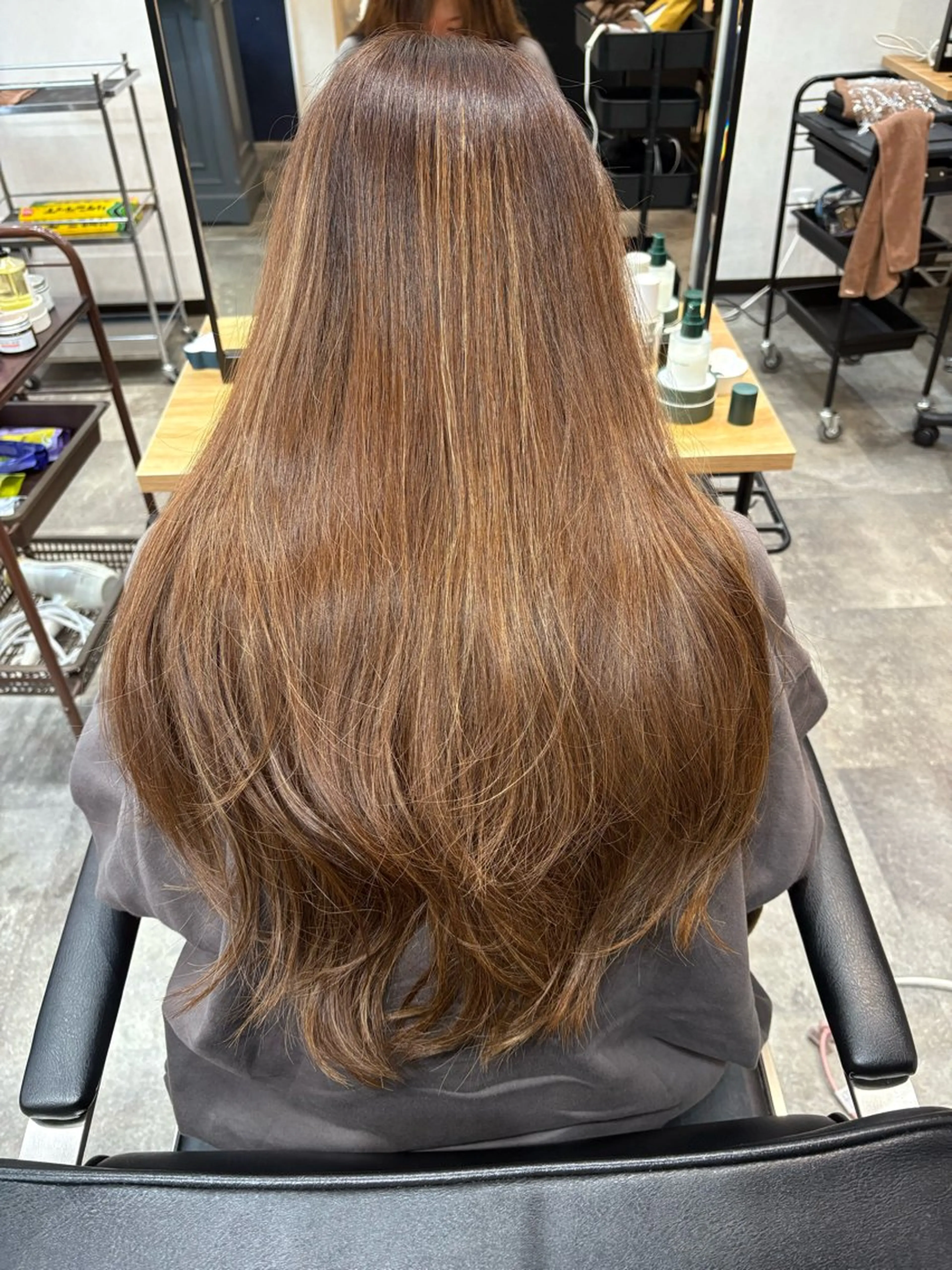 ロング 井上 美織のヘアスタイル