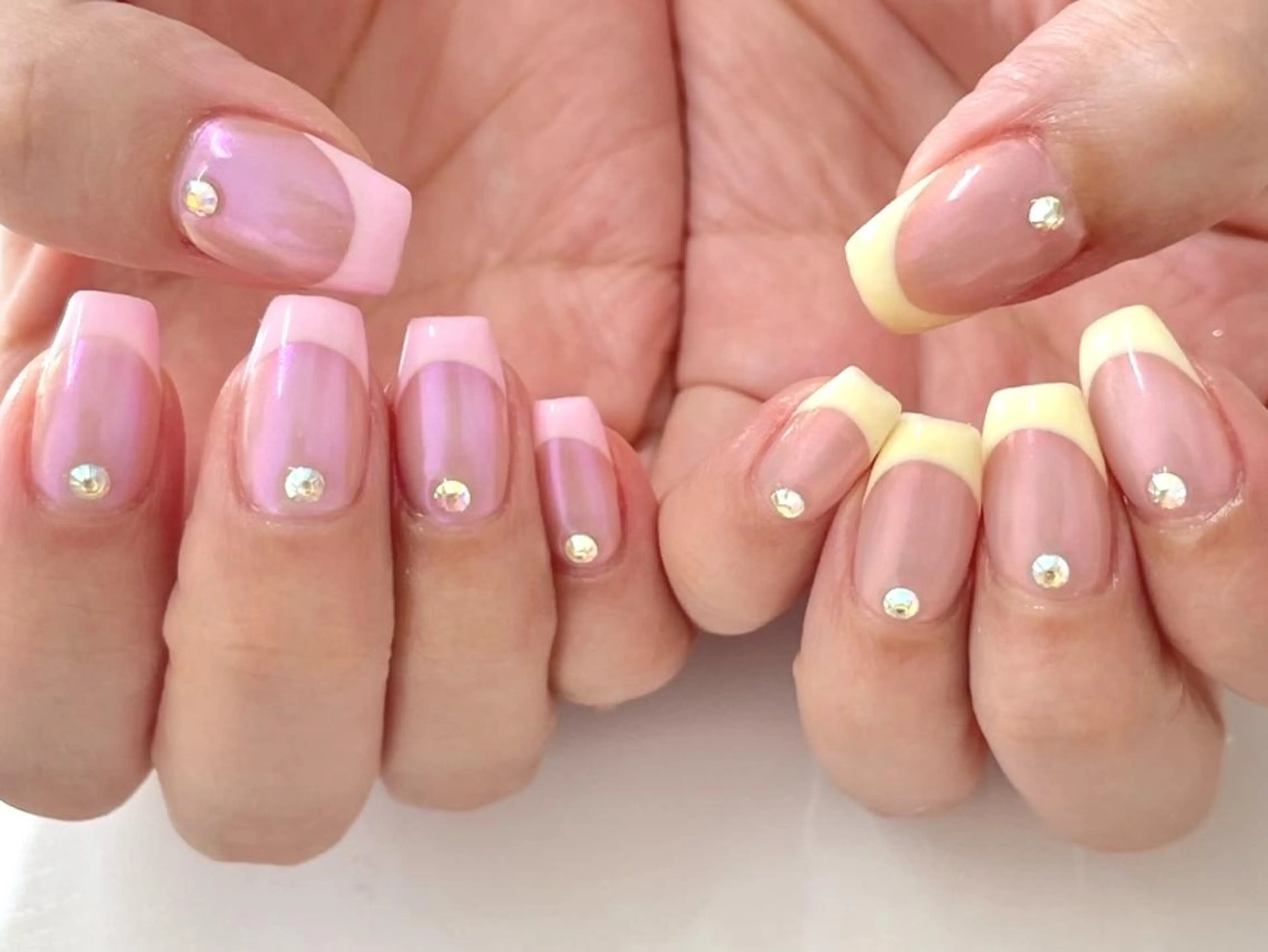 ネイル U nail 🩷新宿店のネイルデザイン