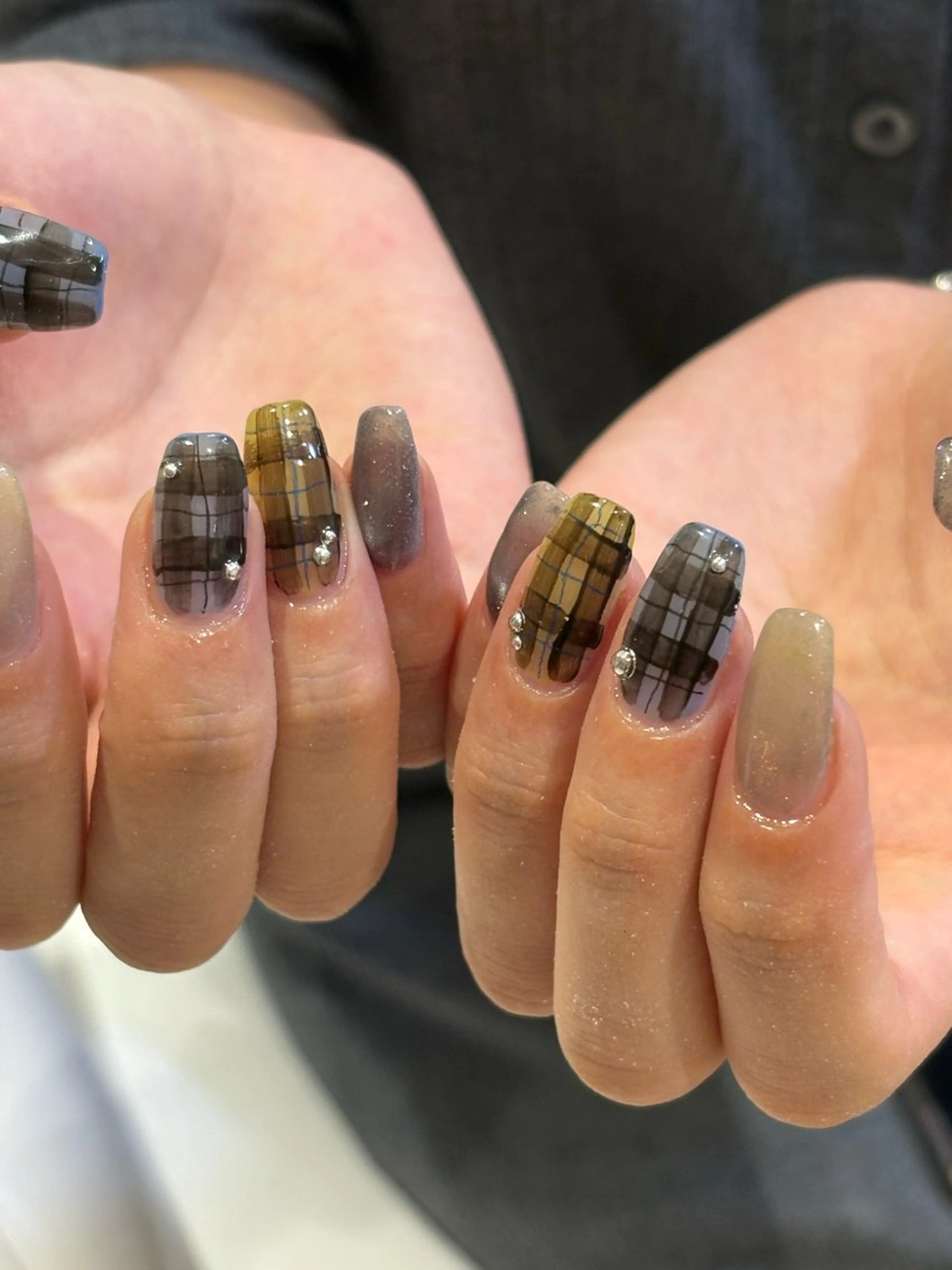 ネイル ハンドネイル premiere🍀 ozawaのネイルデザイン