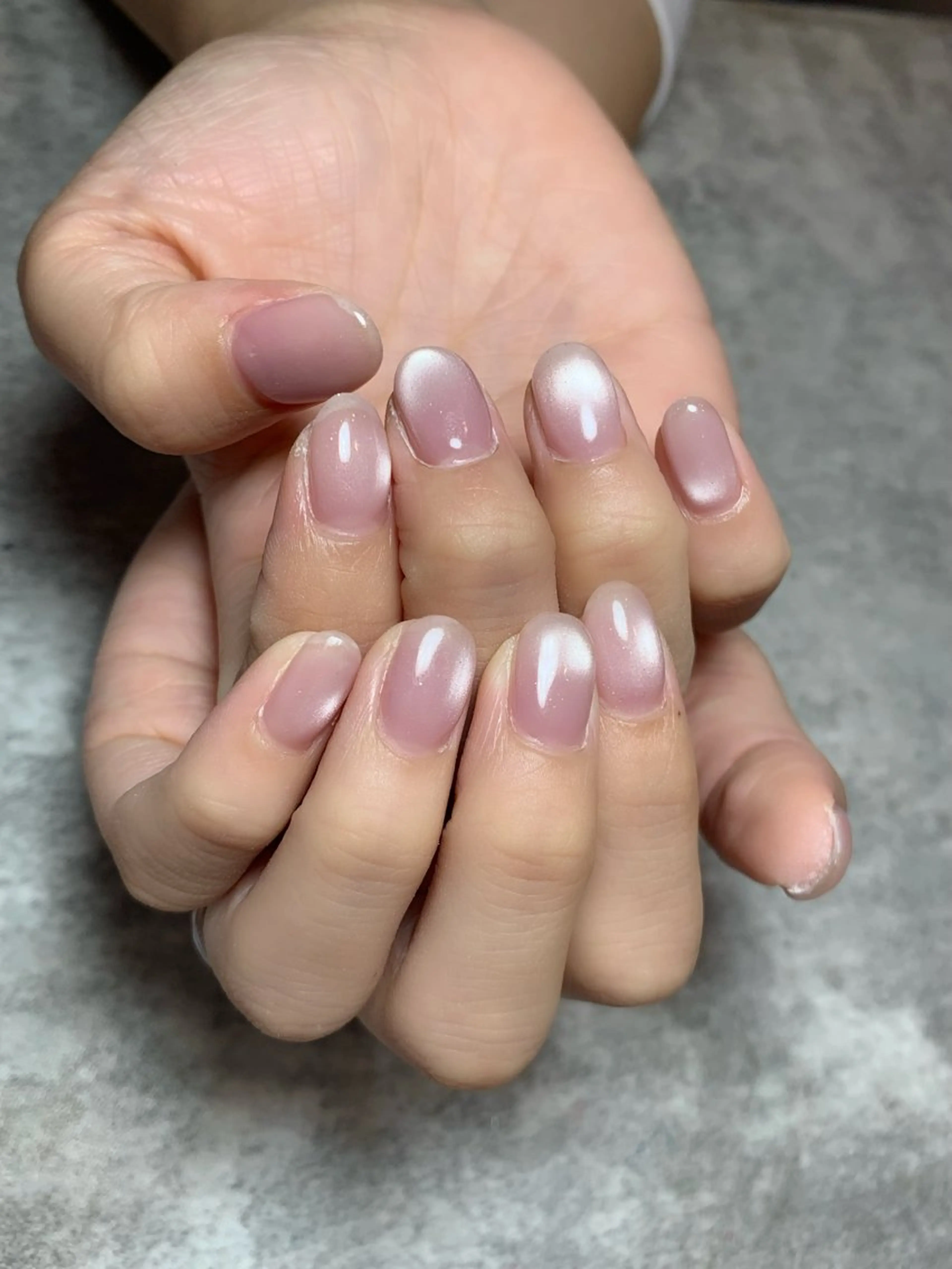 ネイル マグネットネイル マグネットワンカラー ワンカラーネイル ANEMONA NIHOのネイルデザイン