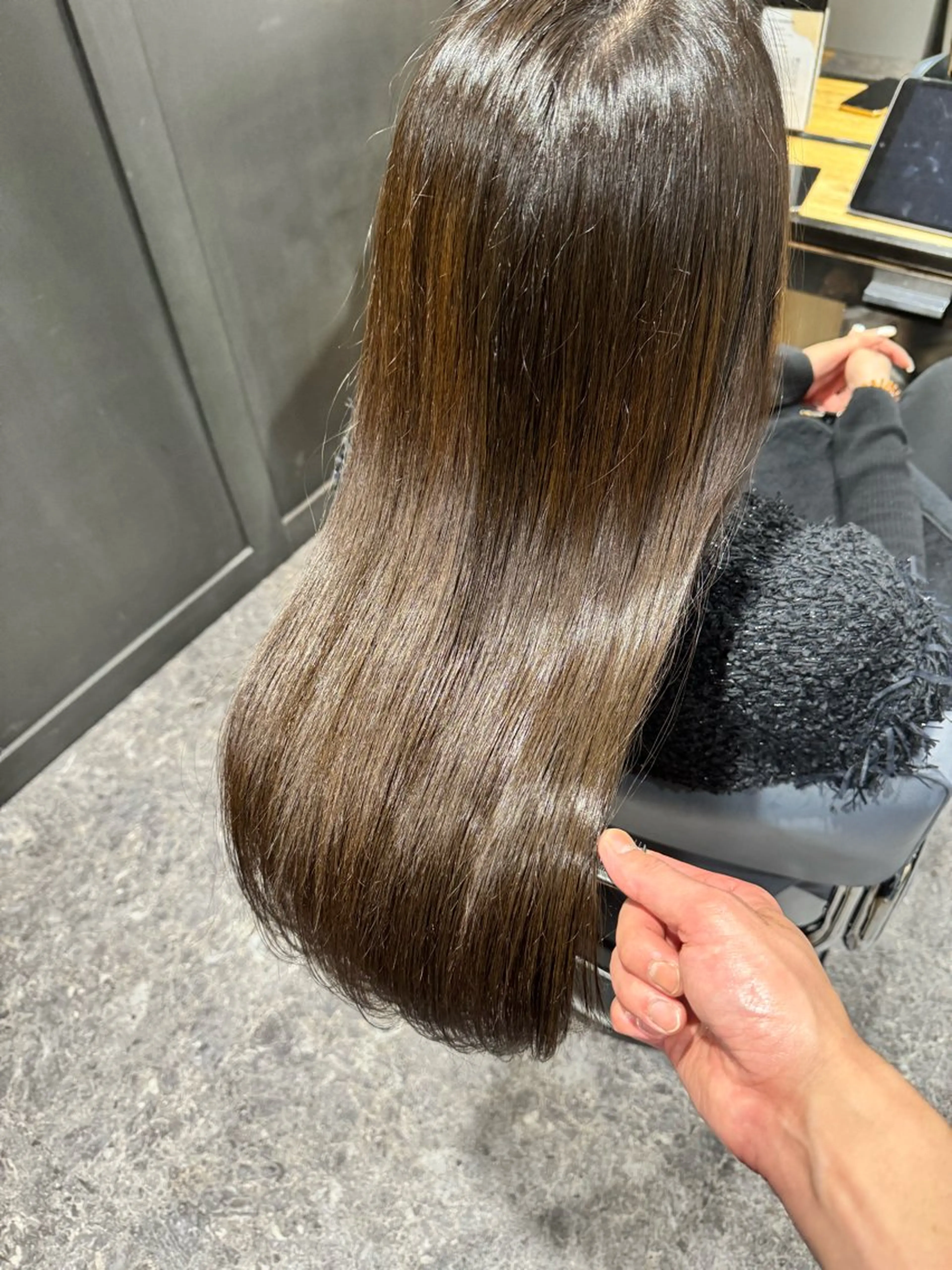 セミロング 髪質改善 縮毛矯正 カット ヘアカラー トリートメント OAK 中目黒のヘアスタイル