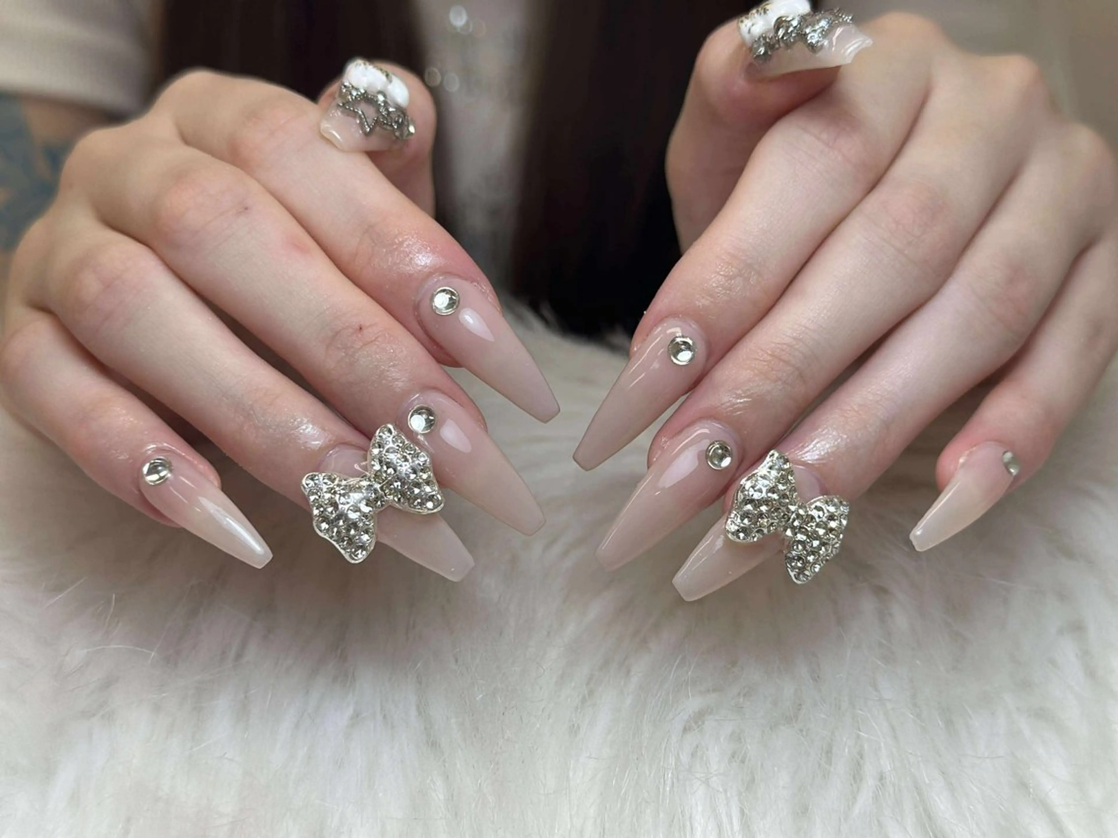ネイル アートネイル 成人式 ジェルネイル ニュアンスネイル 夏ネイル ハンドネイル Jenn Nail Shinokuboのネイルデザイン