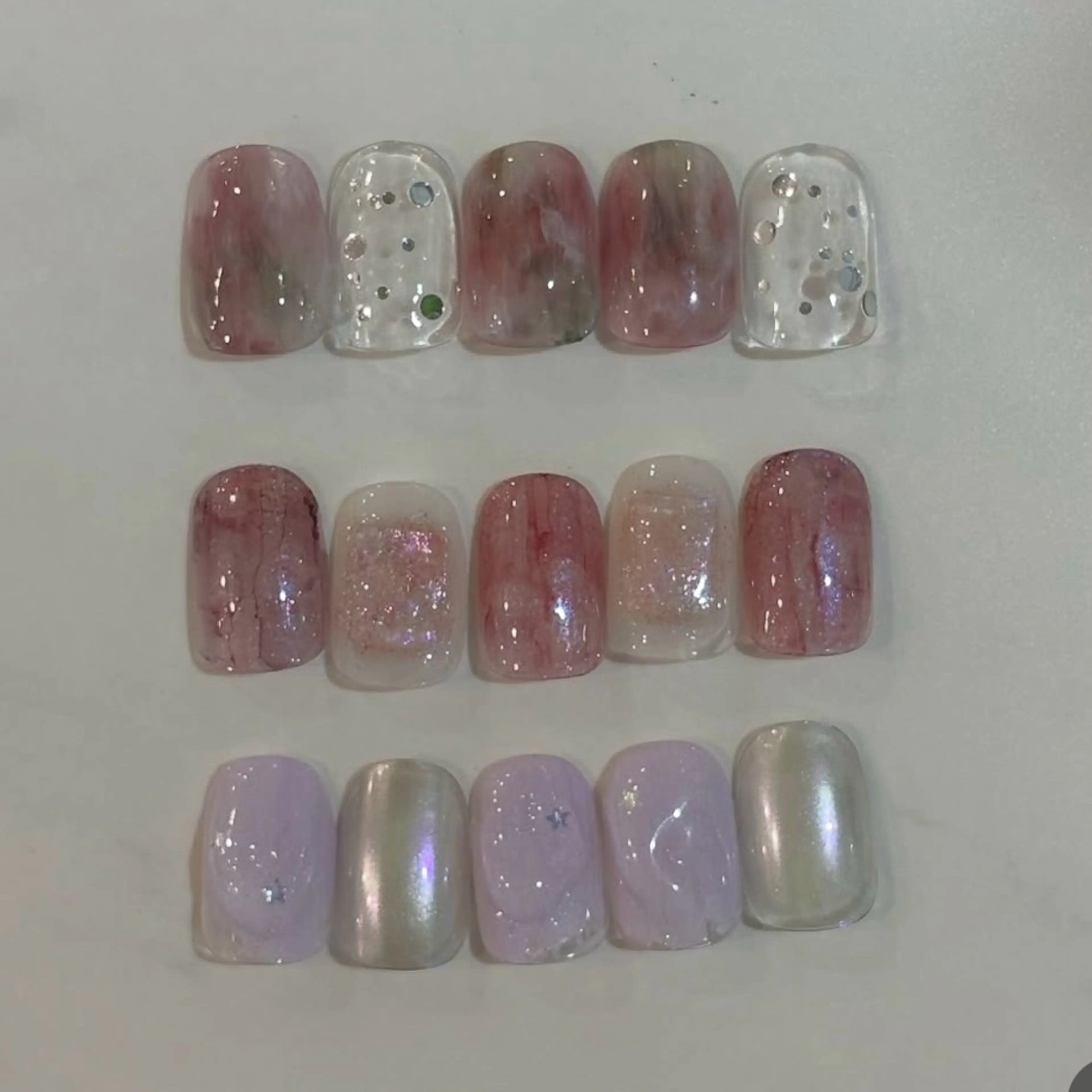 ネイル quro.n立川店所属・quro.n ☕️mariのネイルデザイン