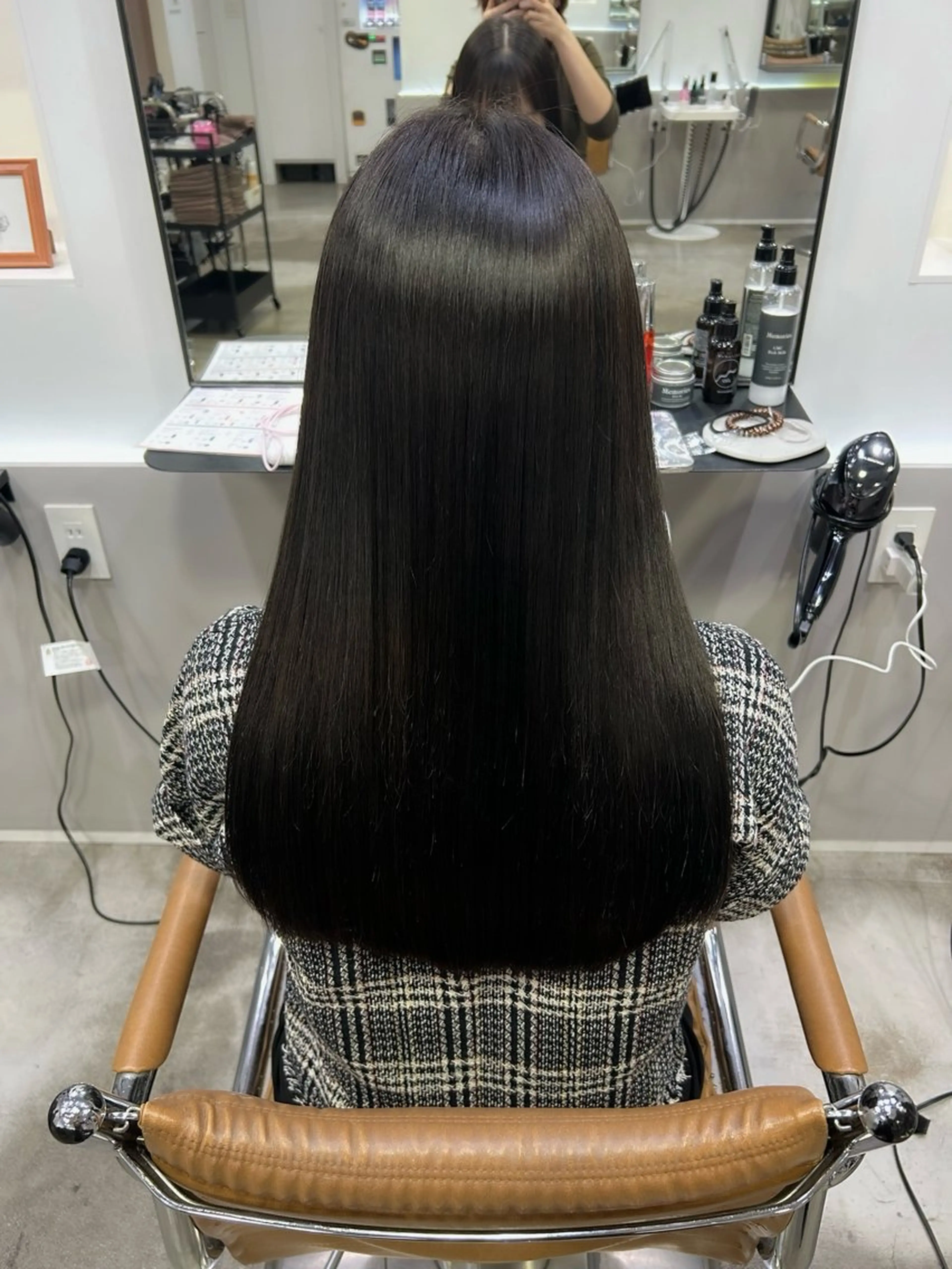 ロング カラー 透明感カラー グレージュ ヘアカラー Memories所属・🧣艶カラー・ヘア セット Chie🧸のヘアスタイル