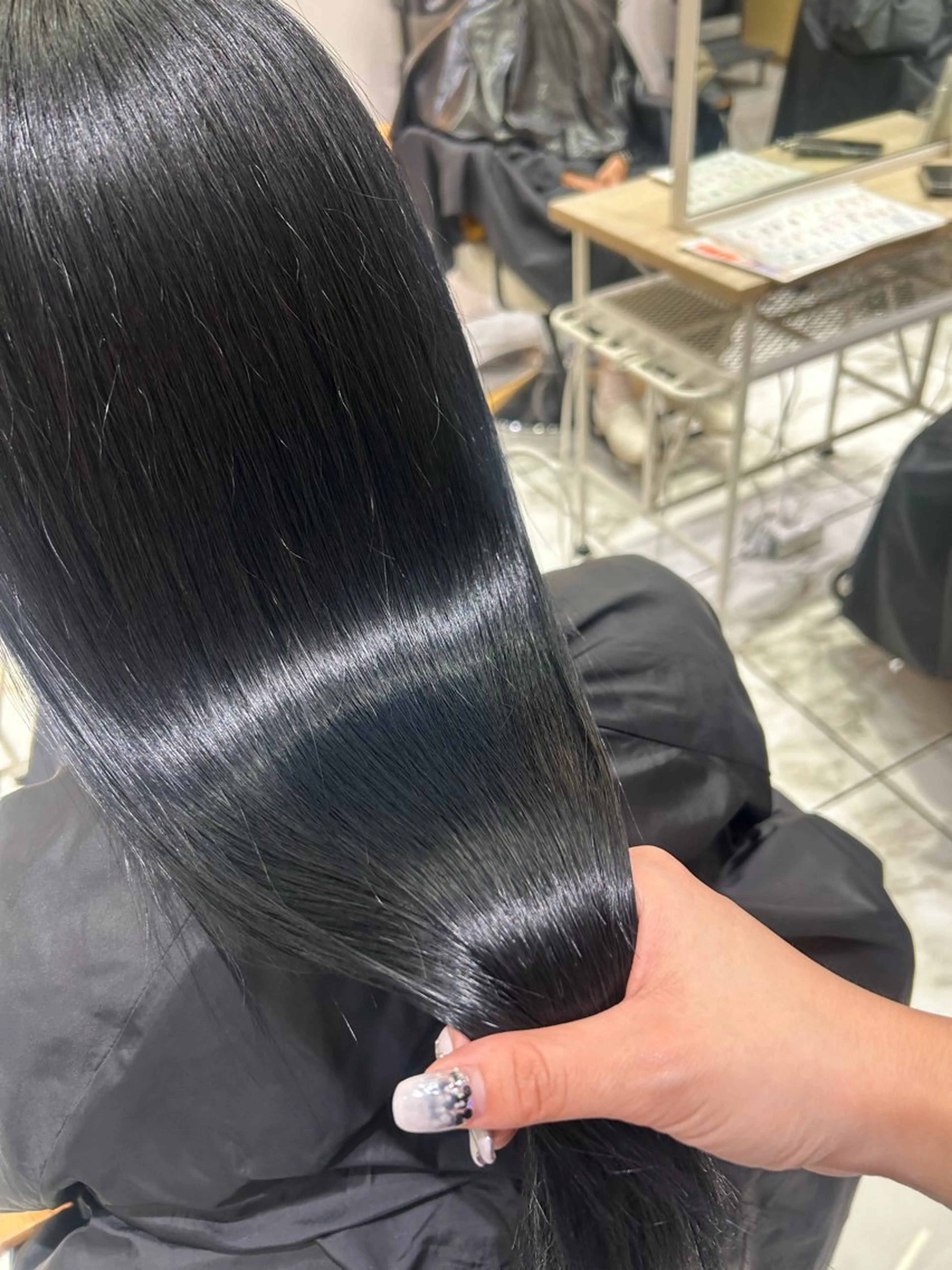 ロング 髪質改善 ヘアカラー トリートメント 🇰🇷韓国スタイル /束間まつげ🎀ミキのヘアスタイル
