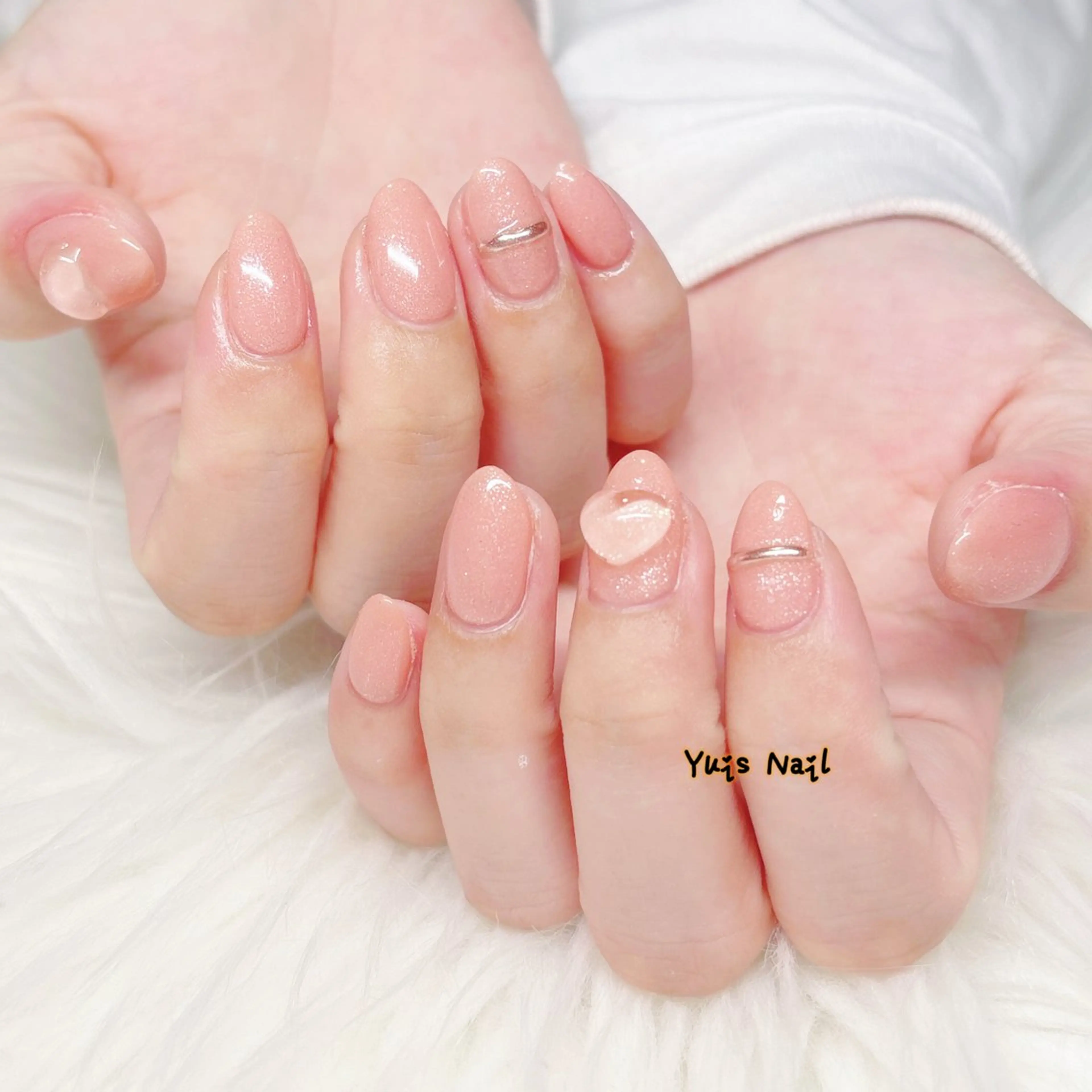 ネイル ハート ラメ(グリッター) ミラーネイル 持ち込み ピンク ハンドネイル Yuis Nailスカルプ専門のネイルデザイン