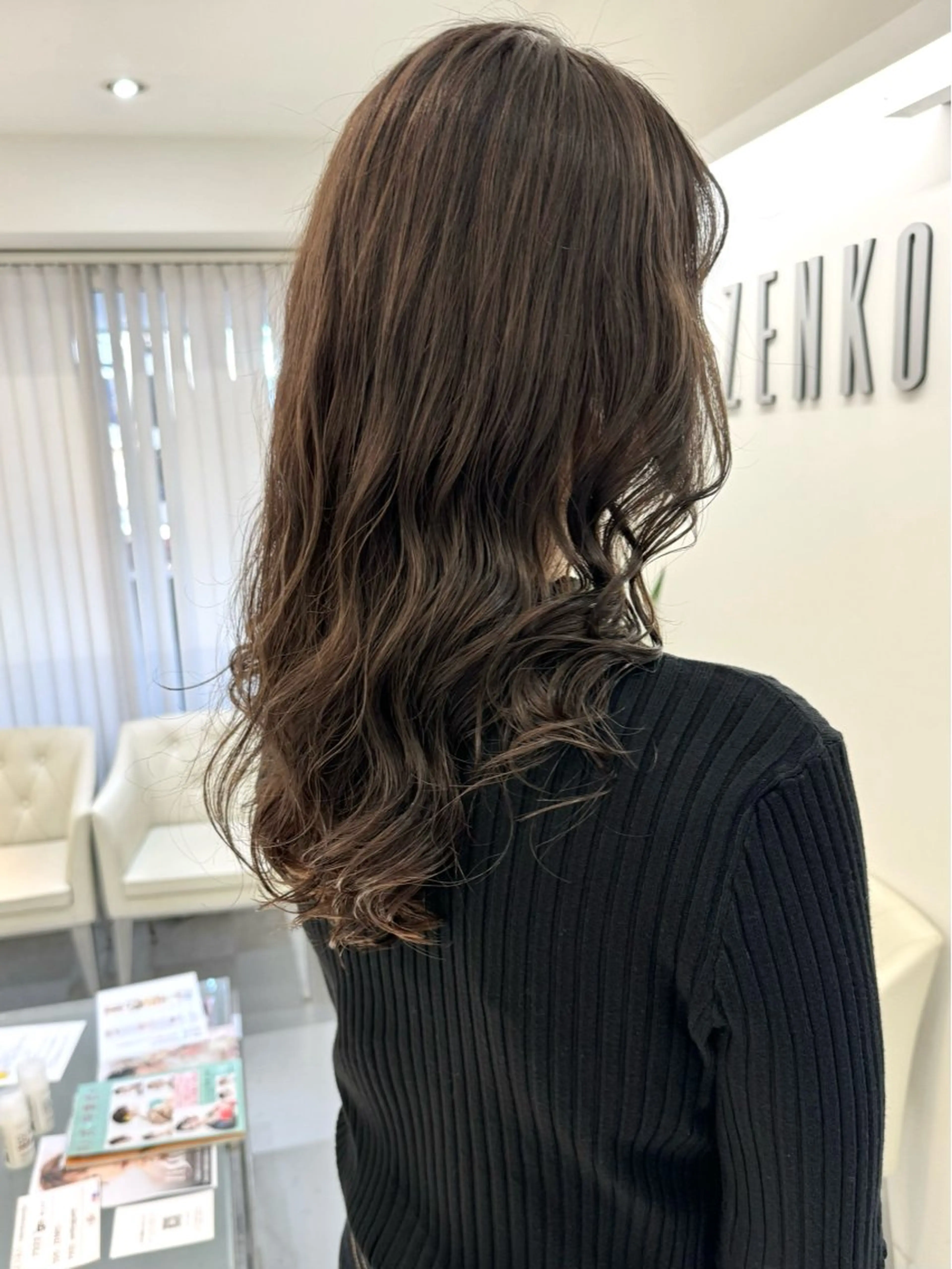 ロング パーマ デジタルパーマ カット パーマ トリートメント ZENKO表参道店所属・🌀ダメージレス パーマ🌀萩原　龍のヘアスタイル
