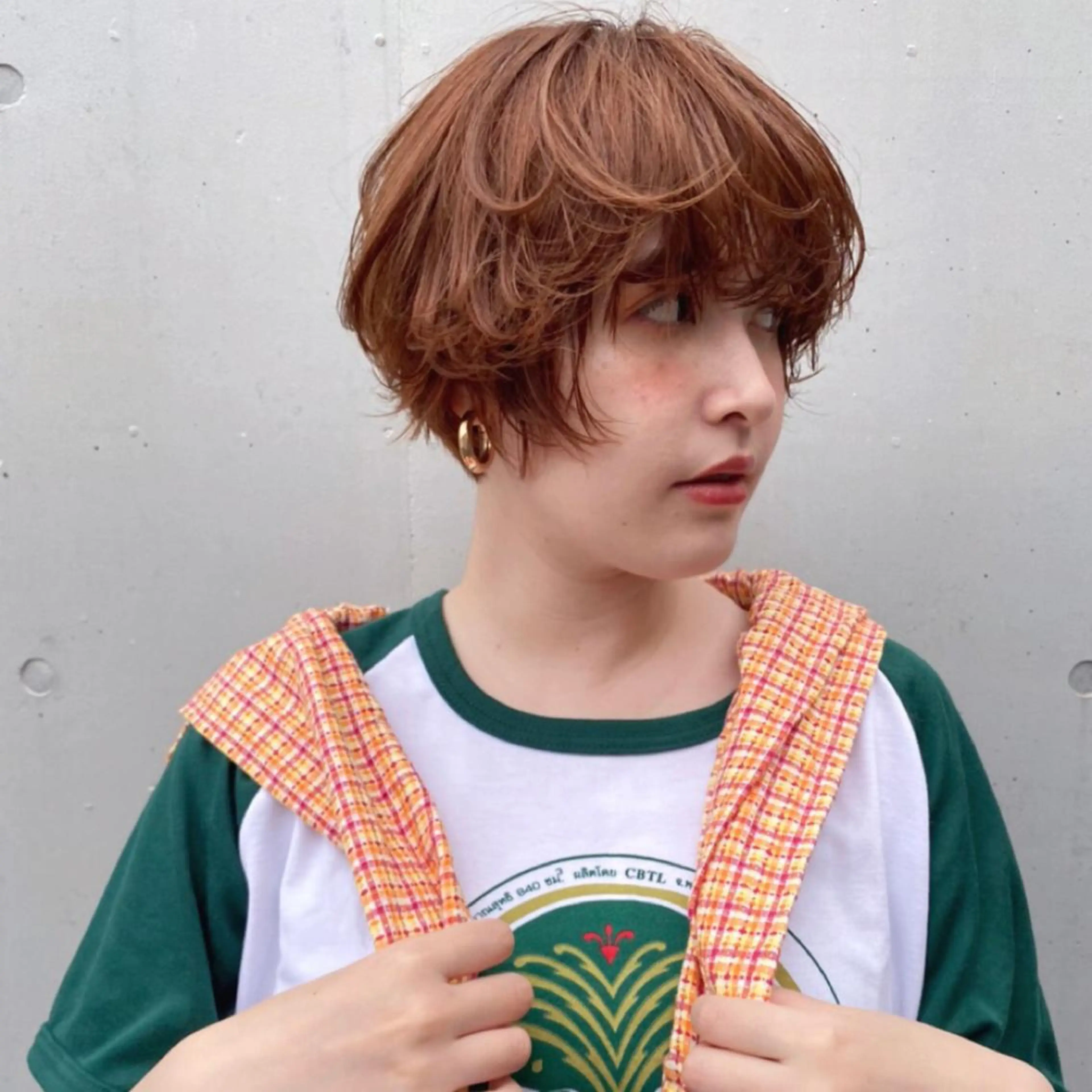 ショート カラー ベージュカラー ブリーチ ブリーチなしカラー オレンジ オレンジベージュ irwi/イルウィ所属・miku🎀門前仲町 ブリーチ・レイヤーのヘアスタイル