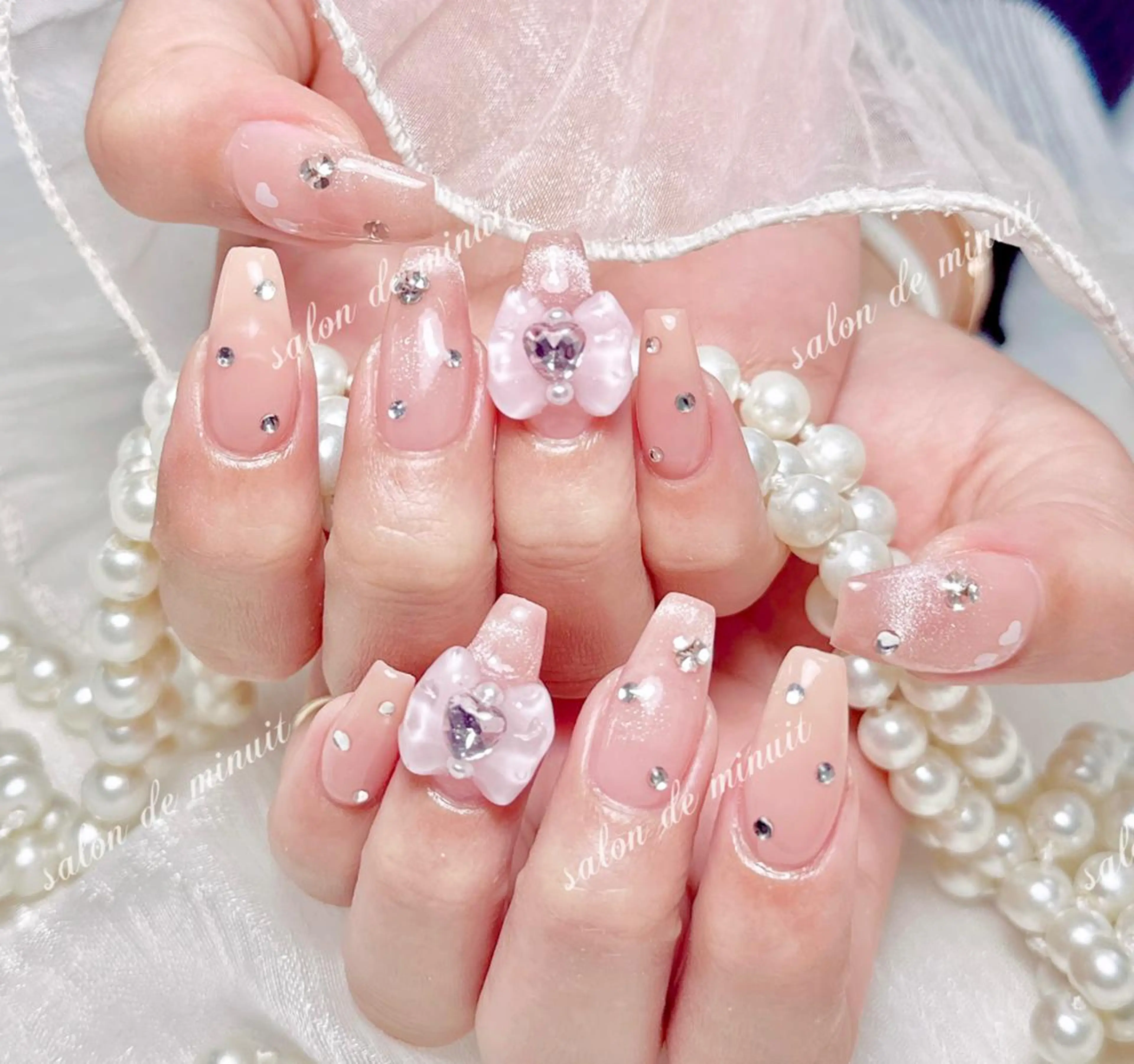 ネイル ハンドネイル ハンドケア Salon de Minuit🦩のネイルデザイン
