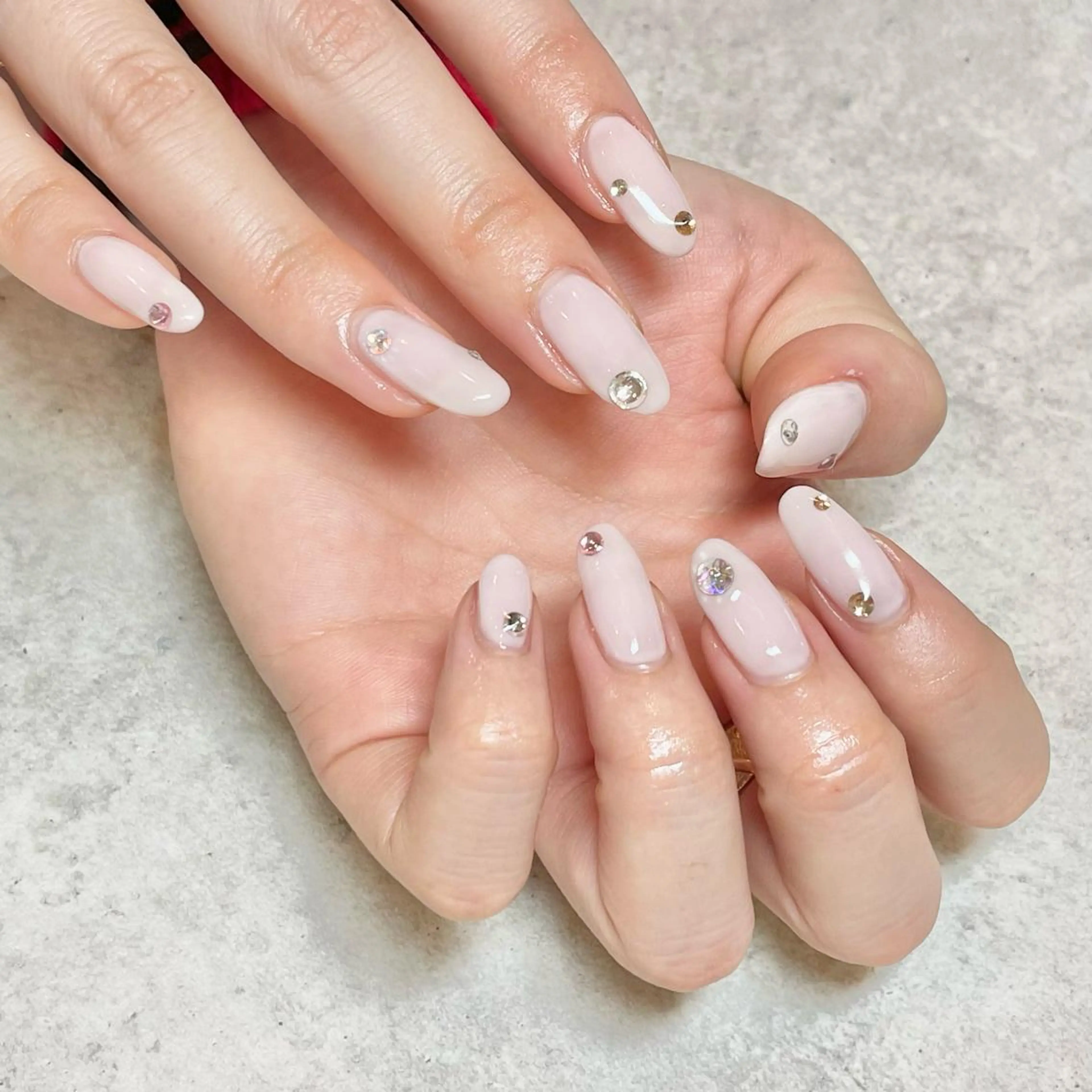 ネイル ワンカラーネイル CHOUETTE Shioriのネイルデザイン