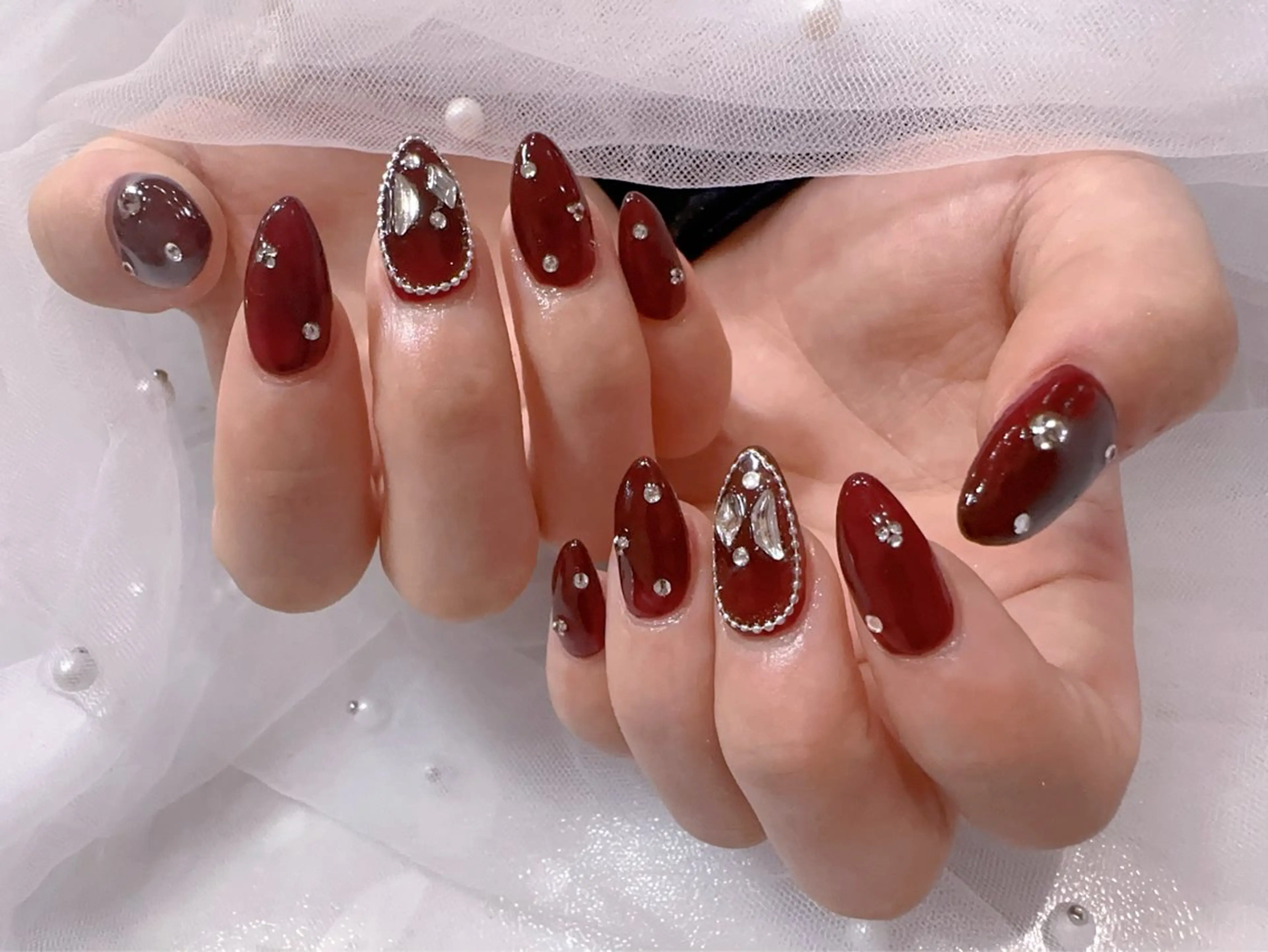 ネイル アートネイル フラッシュネイル フレンチネイル ジェルネイル ガラスフレンチ ハンドネイル You&Me Miyuのネイルデザイン