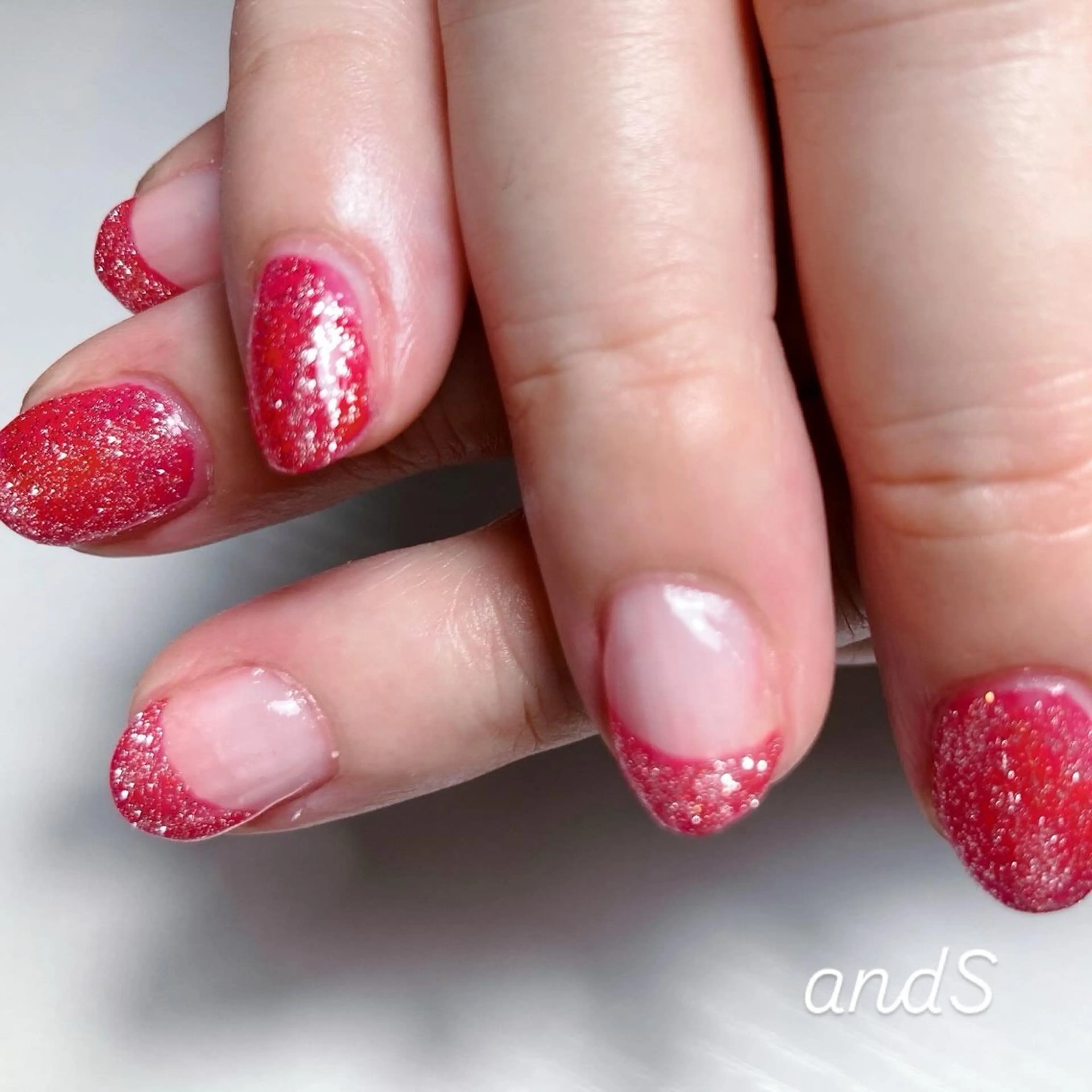 ネイル フラッシュネイル フレンチネイル ワンカラーネイル 赤色 NAIL SALON and S所属・andS Sayakaのネイルデザイン