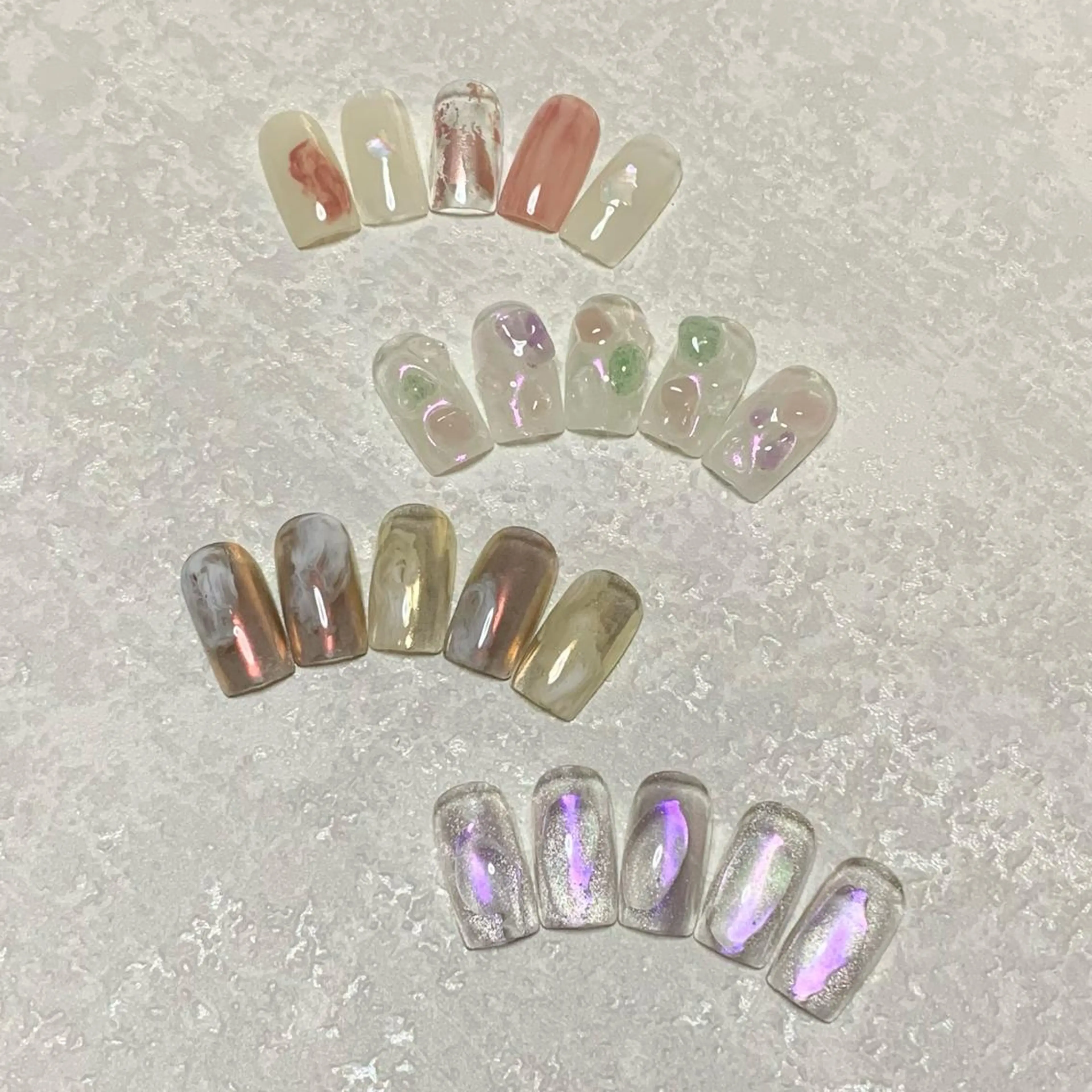 ネイル charme所属・. SHIORIのネイルデザイン