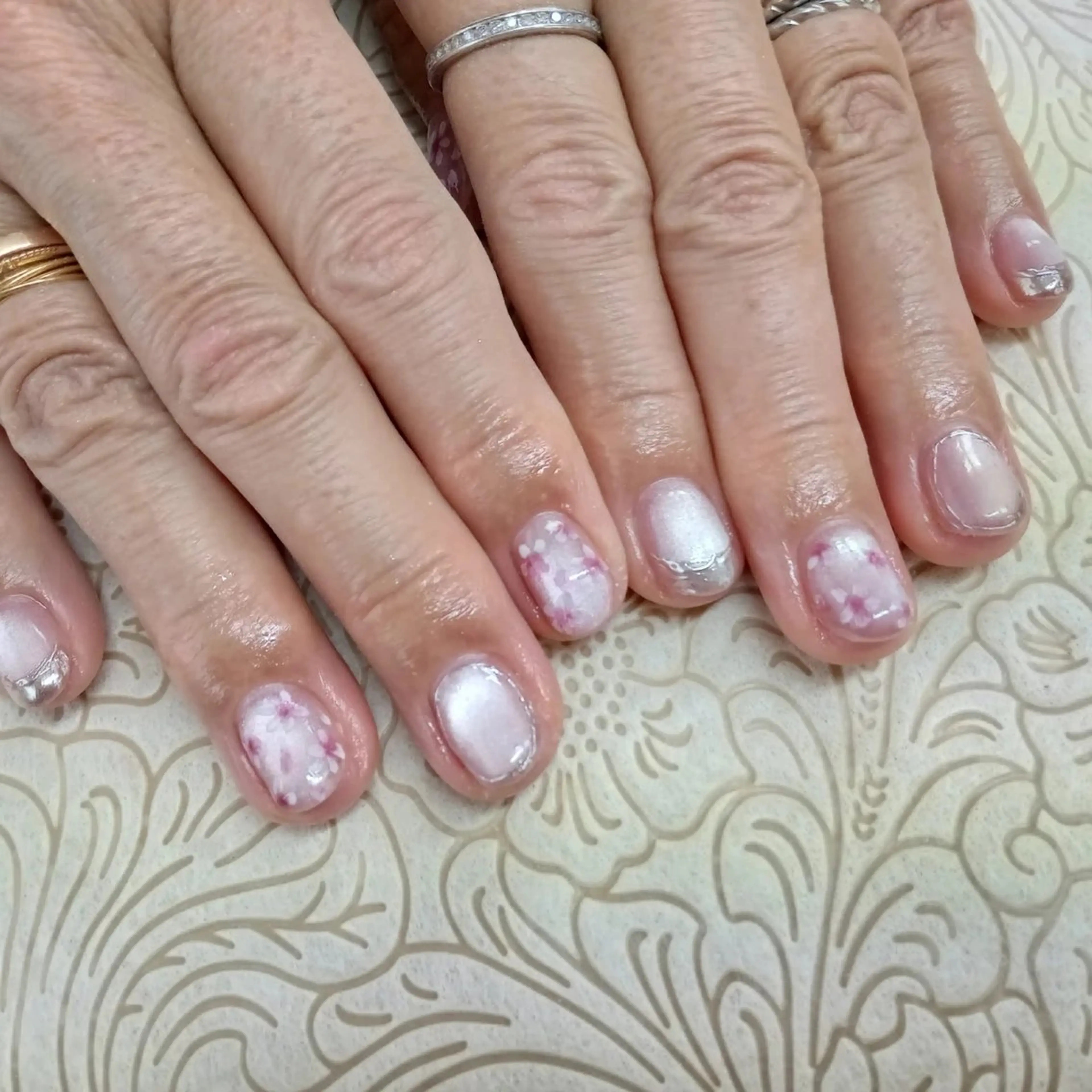 ネイル フラワーネイル precious nail room所属・precious nail  roomのネイルデザイン