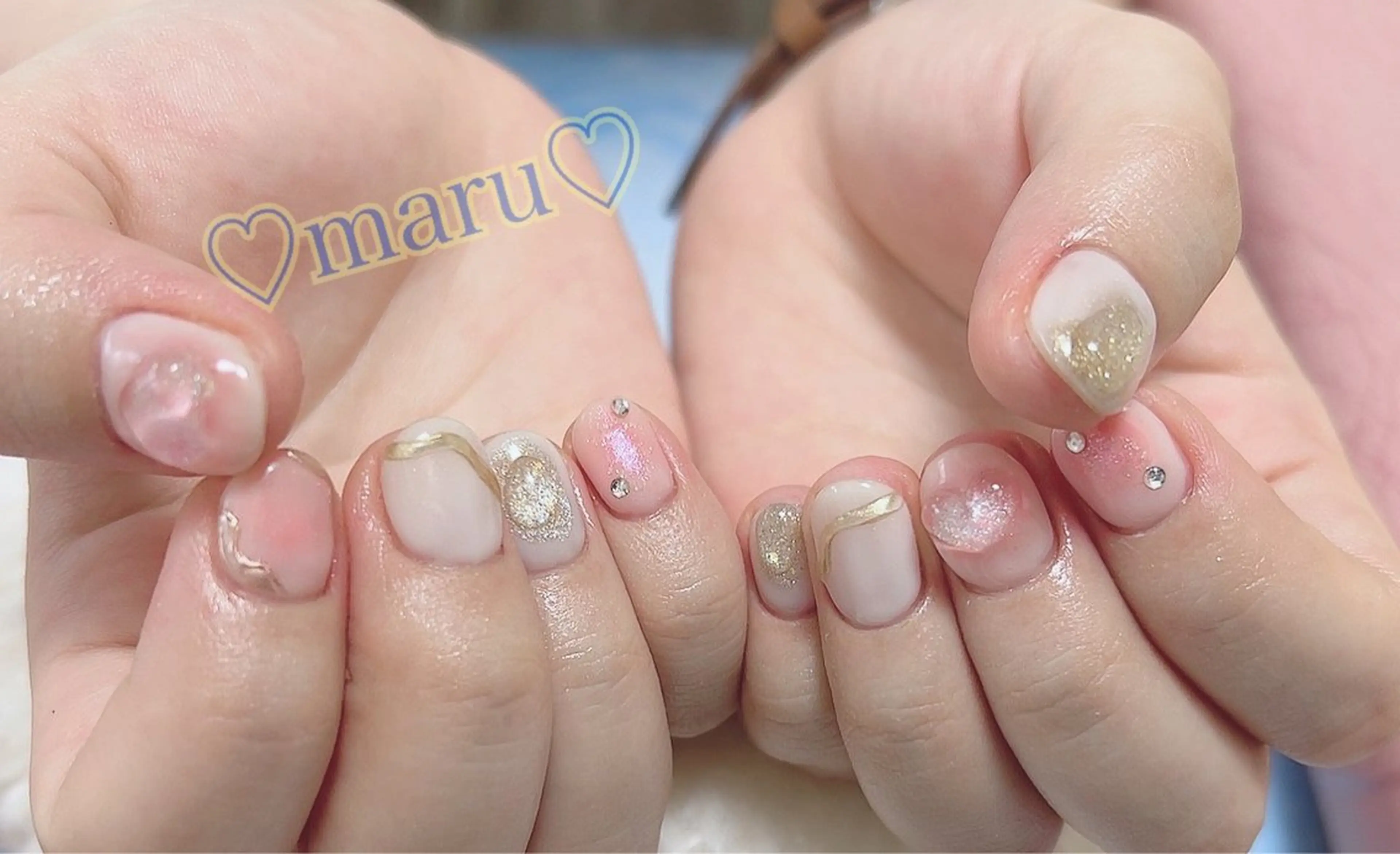 ネイル ハンドネイル フットネイル まるみ♡8/25- 31お休み🙇‍♀️のネイルデザイン