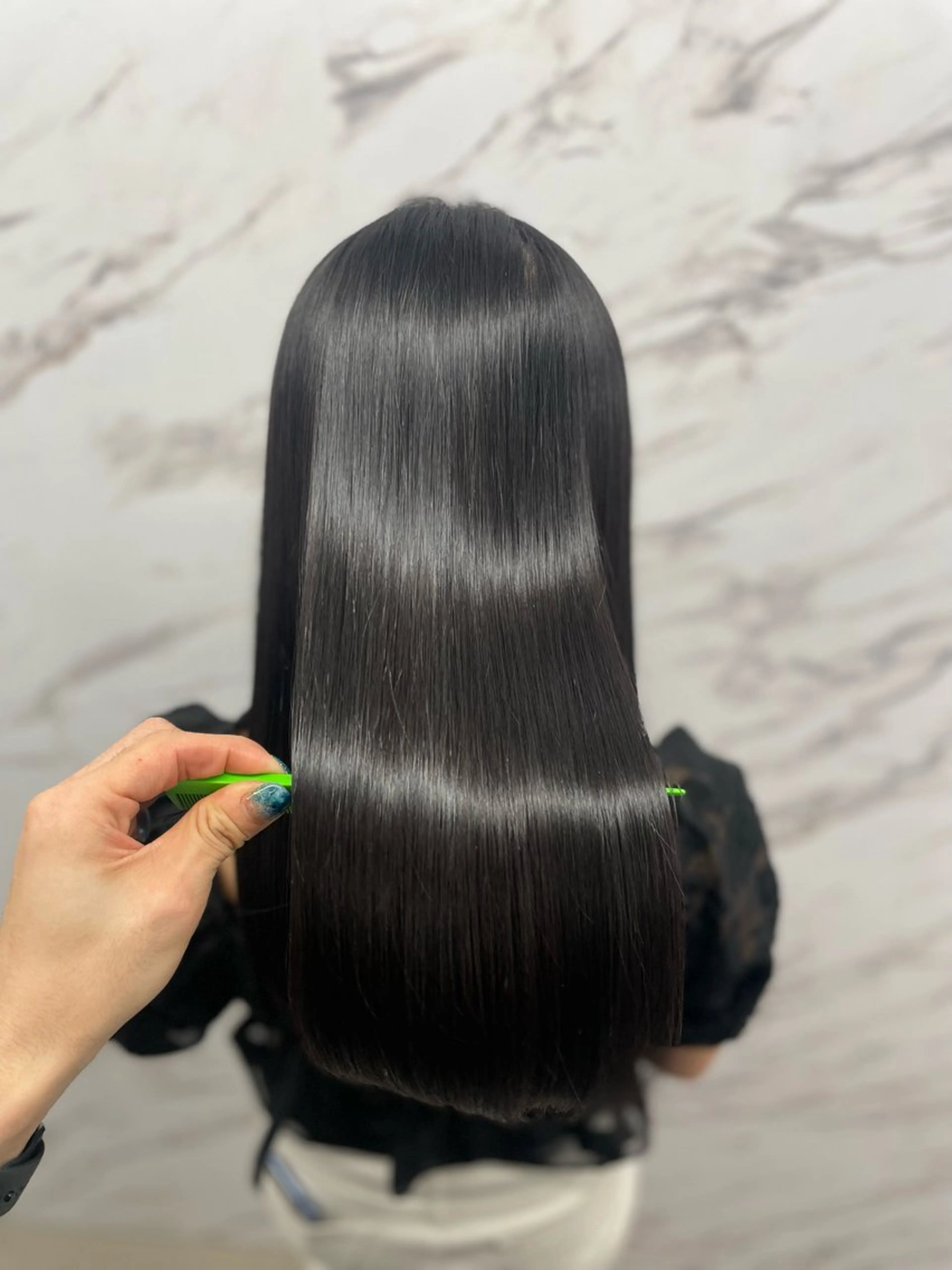ロング カット 縮毛矯正 トリートメント 🦄髪質改善トリー トメント🦄イリスのヘアスタイル