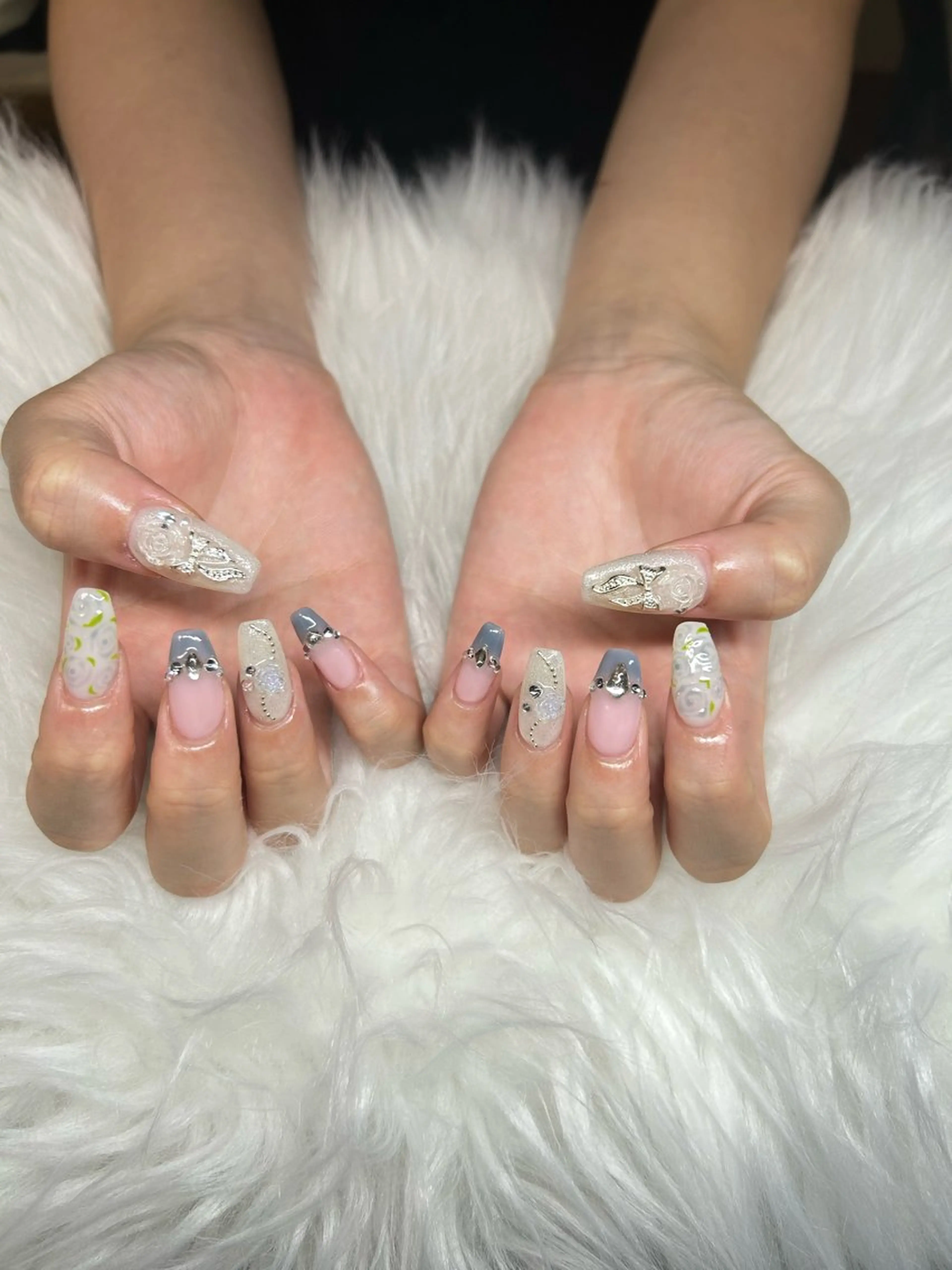 ネイル Queen Nail 💅Yukiのネイルデザイン