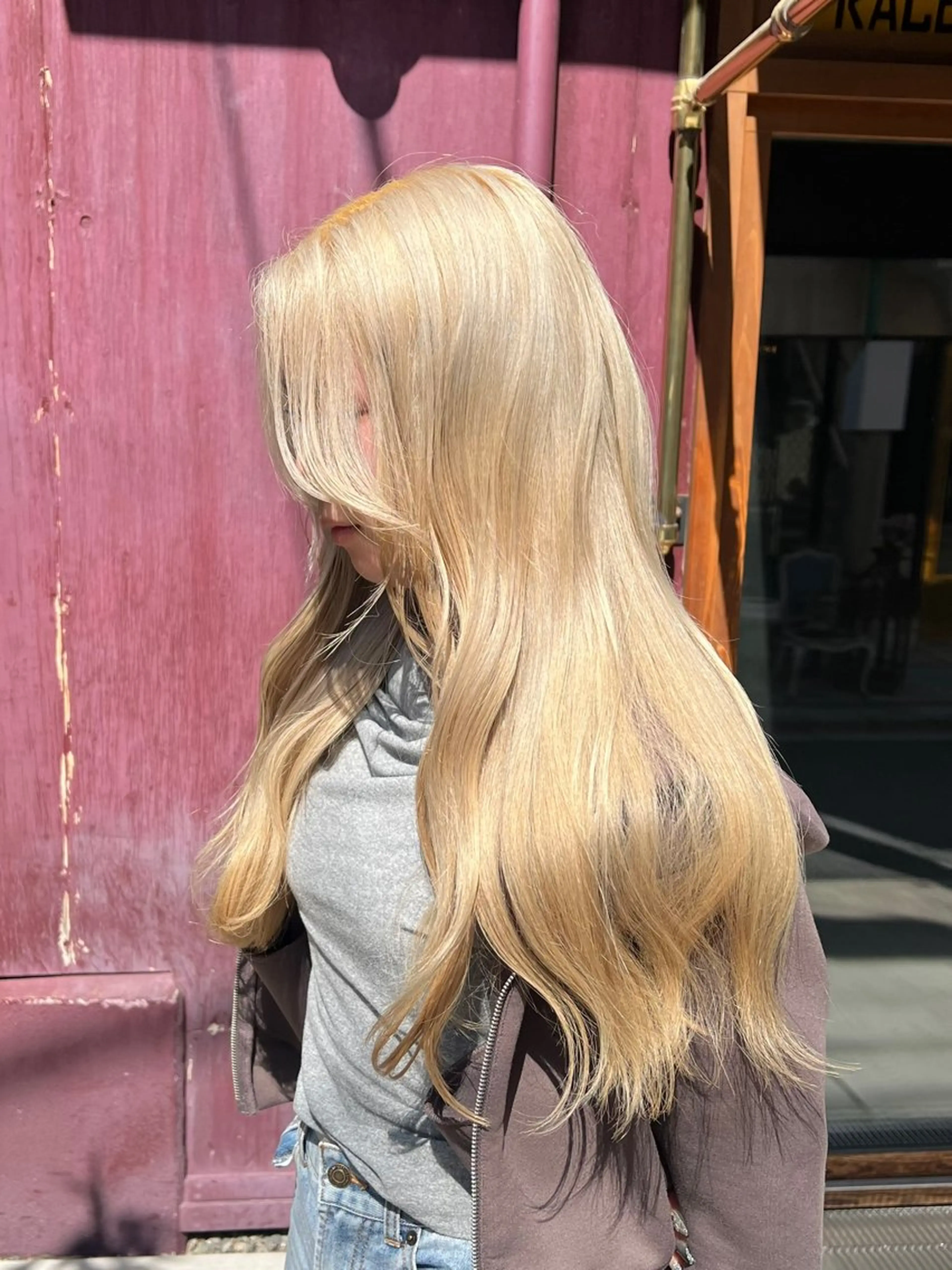 ロング カラー カット ヘアカラー トリートメント ハイトーン/艶カラー 🌿KANTAのヘアスタイル