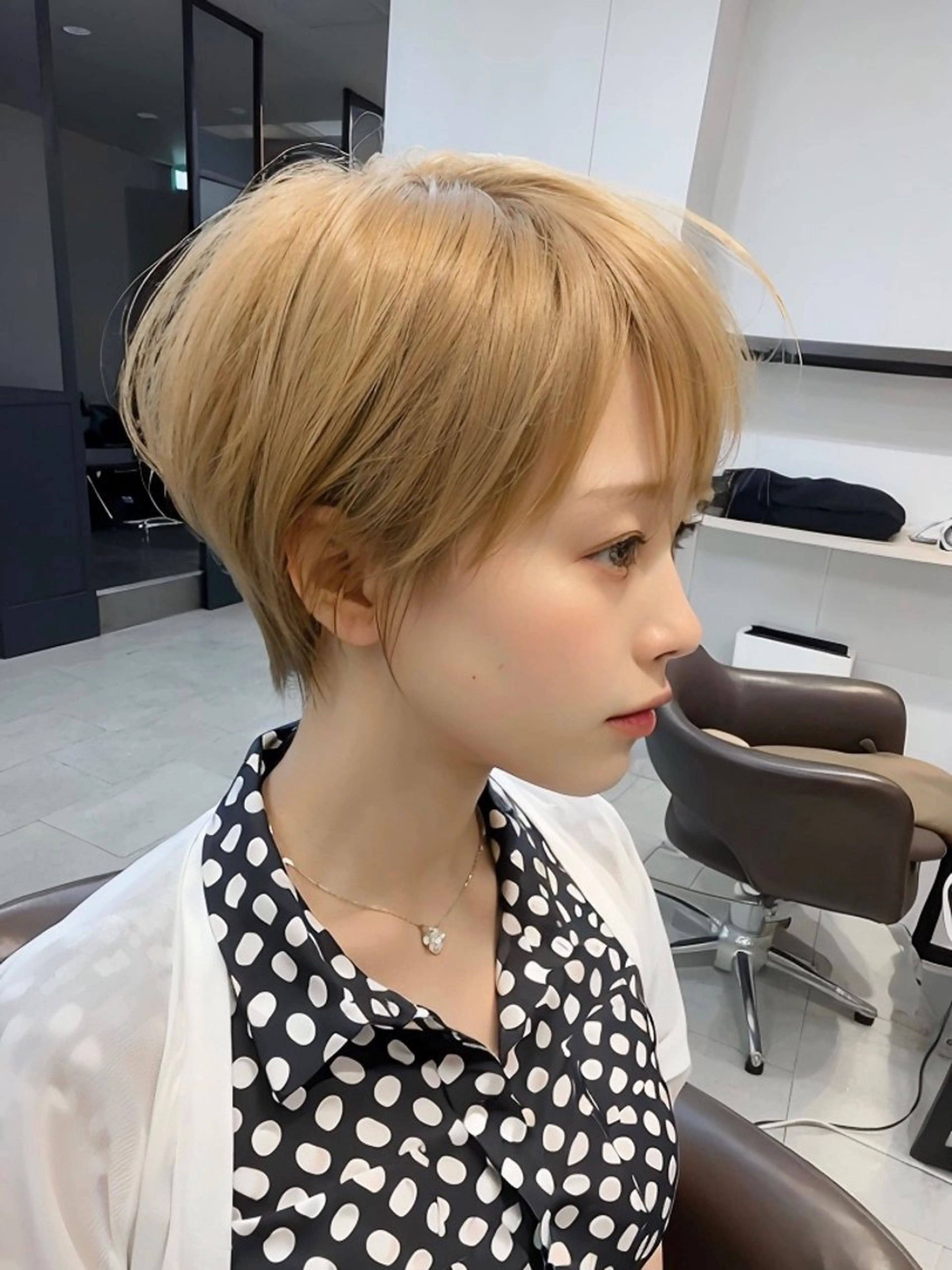 ショート neaf六本木所属・韓国風レイヤー ショート/犬塚 優介のヘアスタイル