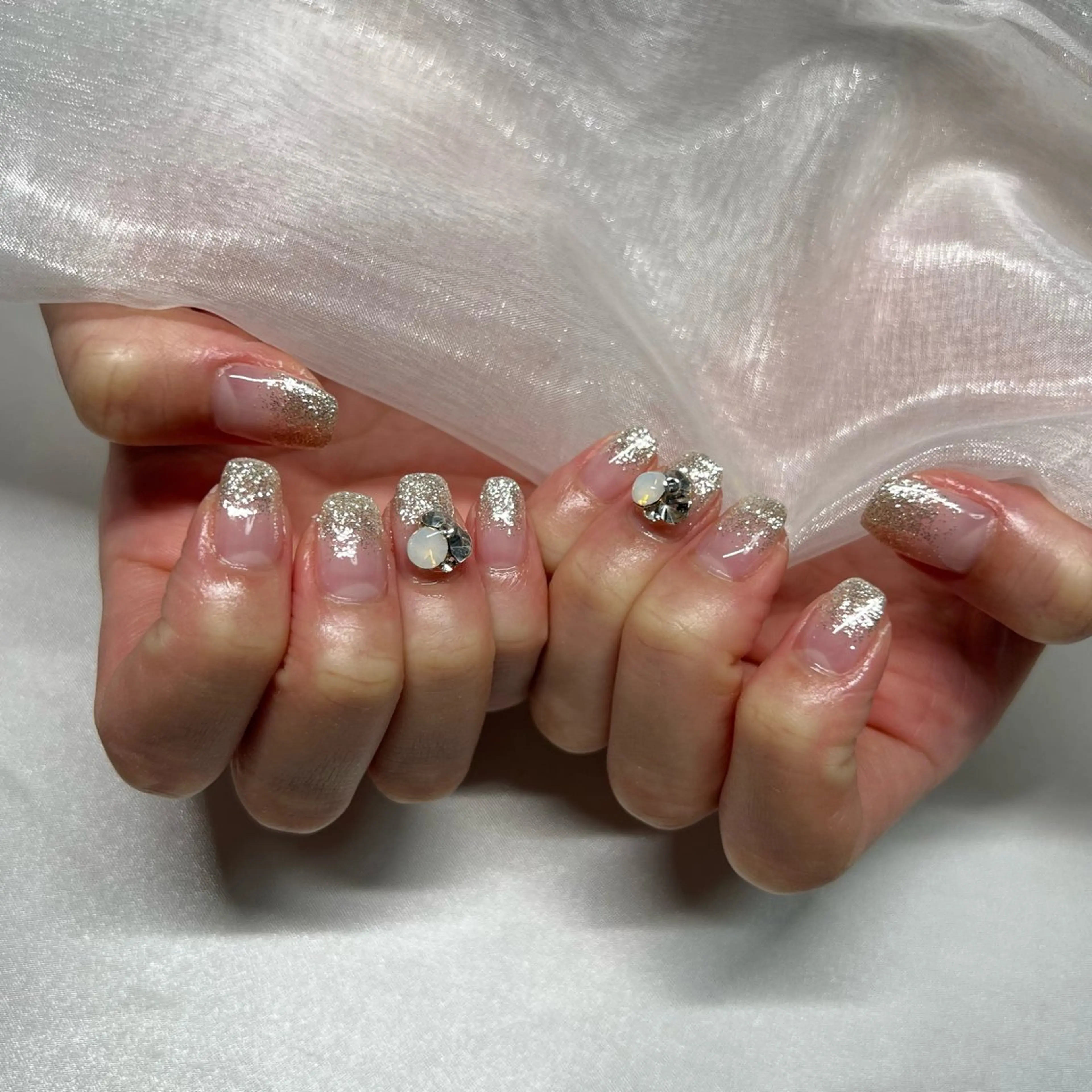 ネイル ジェルネイル 韓国ネイル ラメ(グリッター) マグネットネイル ミラーネイル ハンドネイル -nail salon-Reward所属・nail salon Rewardのネイルデザイン