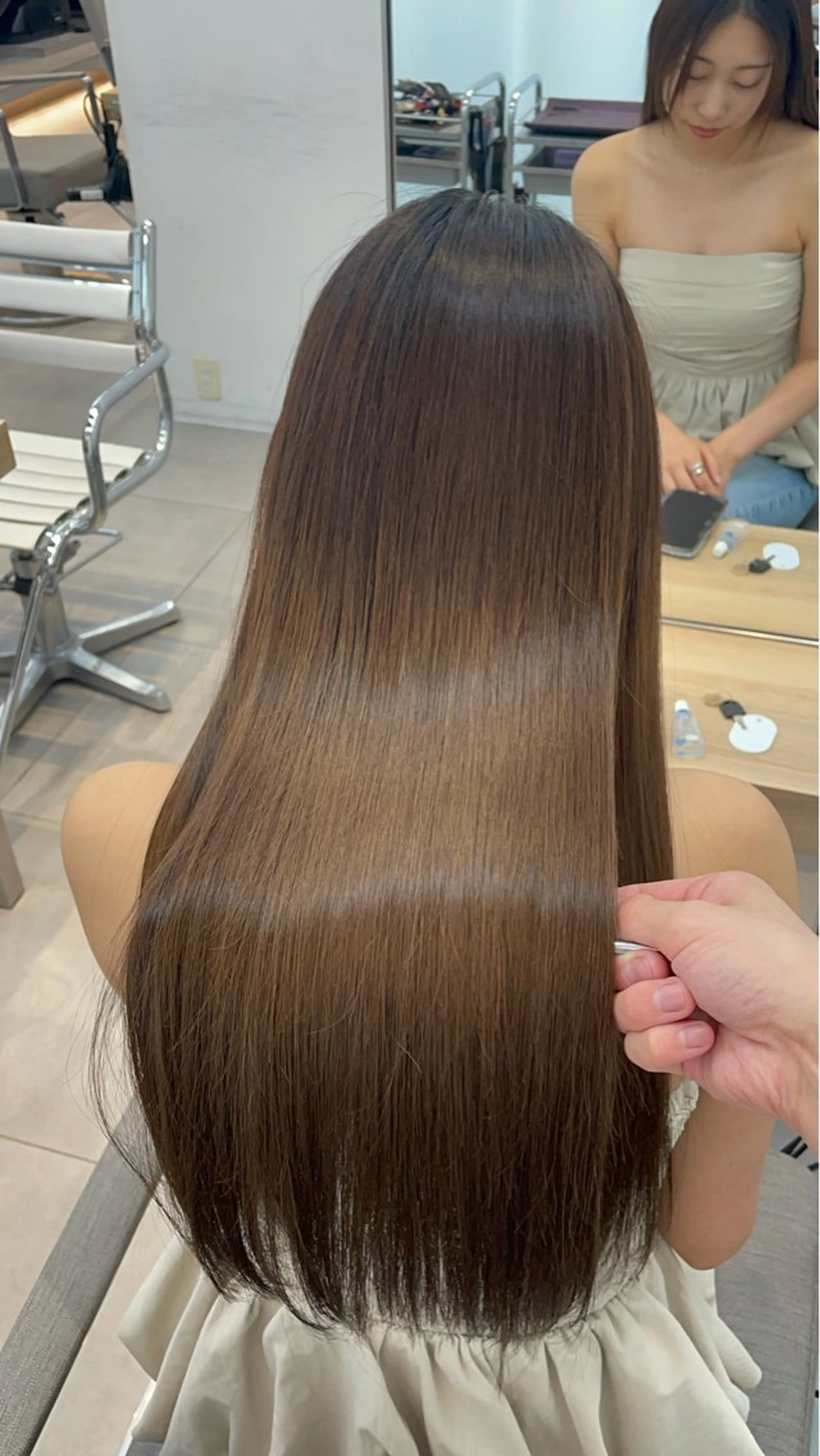 ロング カラー ヘアカラー 縮毛矯正 トリートメント ✨髪質改善✨美髪 矯正🫧小泉のヘアスタイル