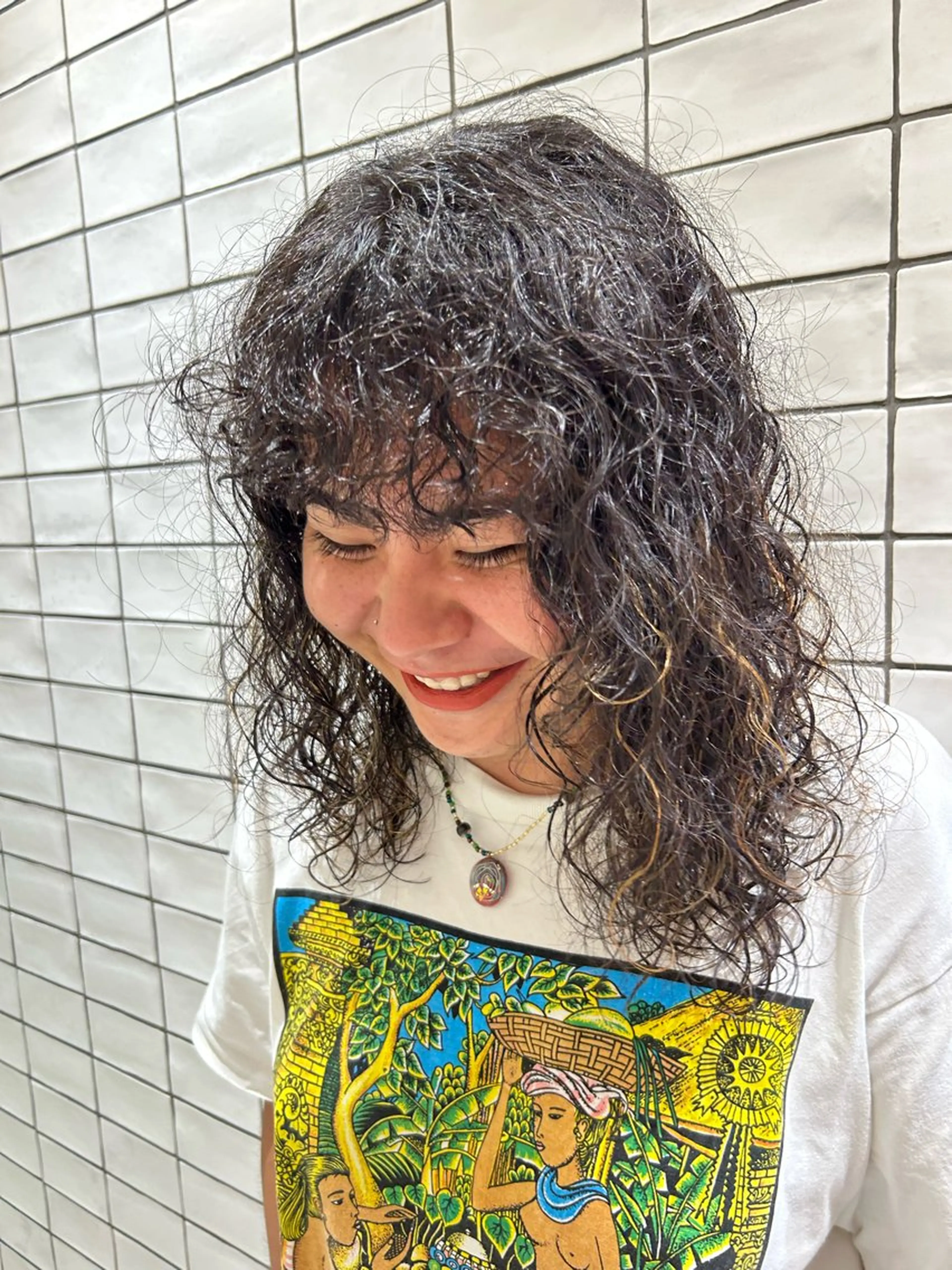 ミディアム パーマ カット パーマ トリートメント ayano🍒暖色 カラー/カーリーヘアのヘアスタイル
