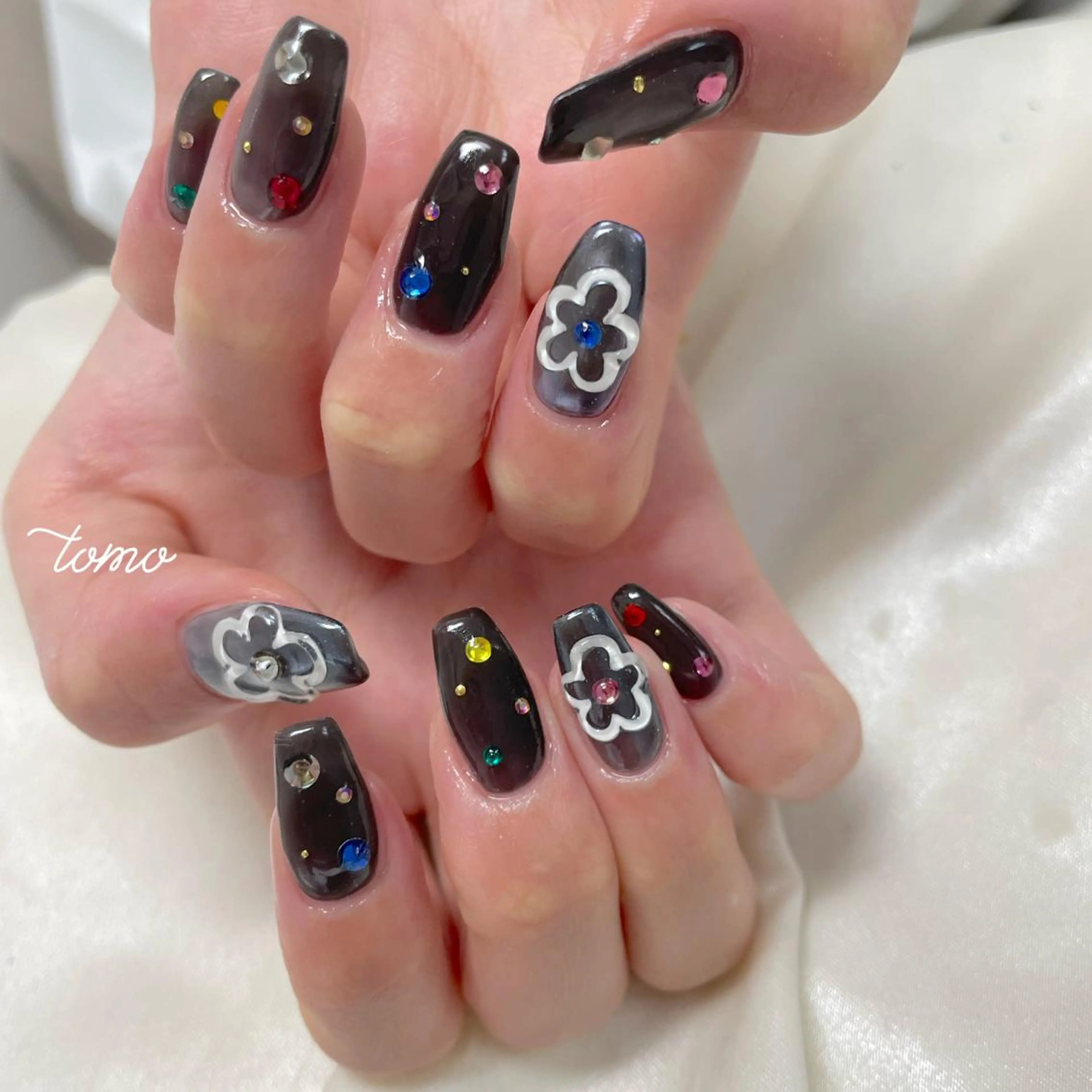ネイル ハンドネイル nailist TOMOのネイルデザイン