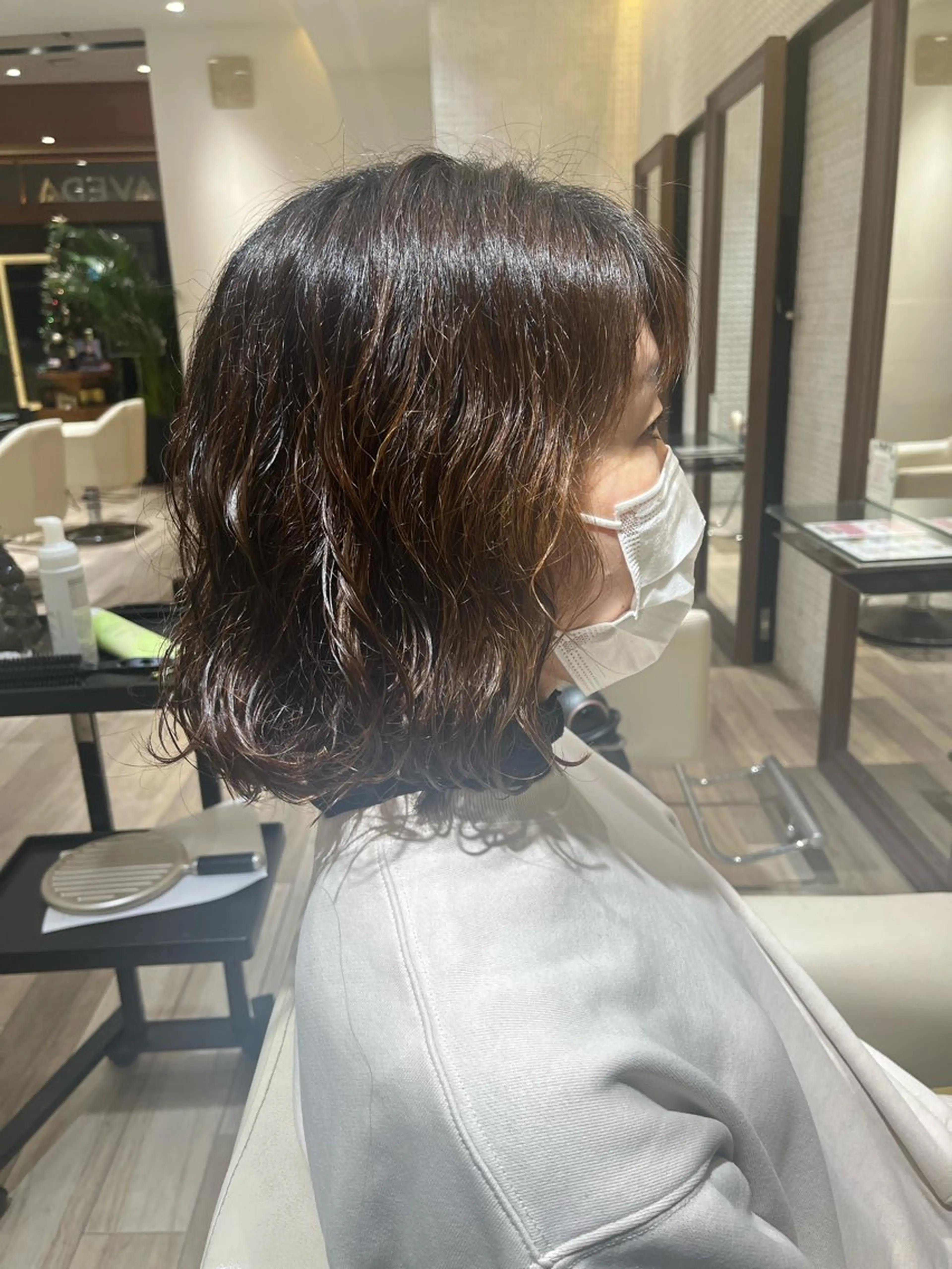 ミディアム パーマ ZELE  上尾所属・濱中 美葵のヘアスタイル