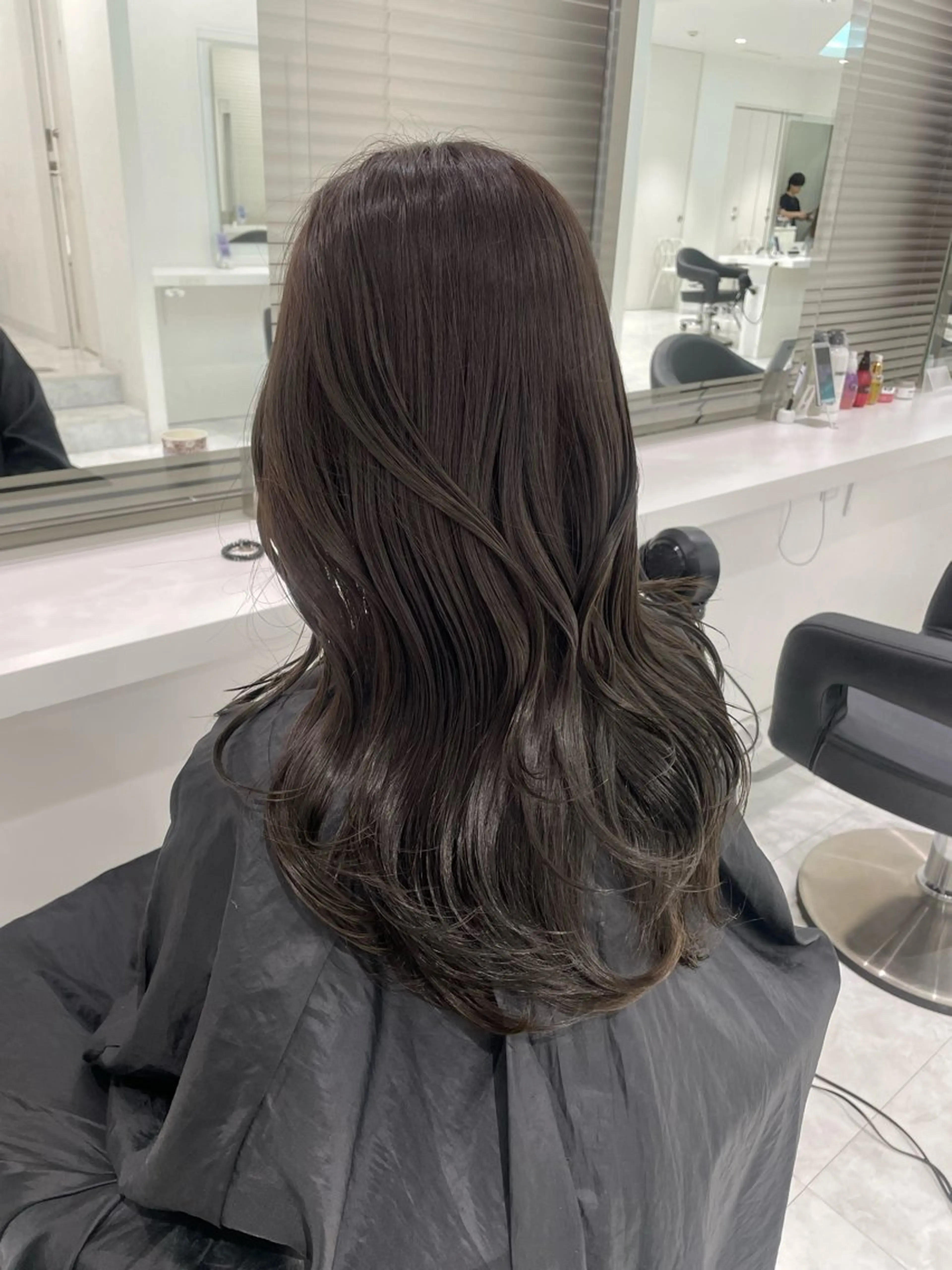 セミロング カラー 🌿透明感赤み消し Keishin🌿のヘアスタイル