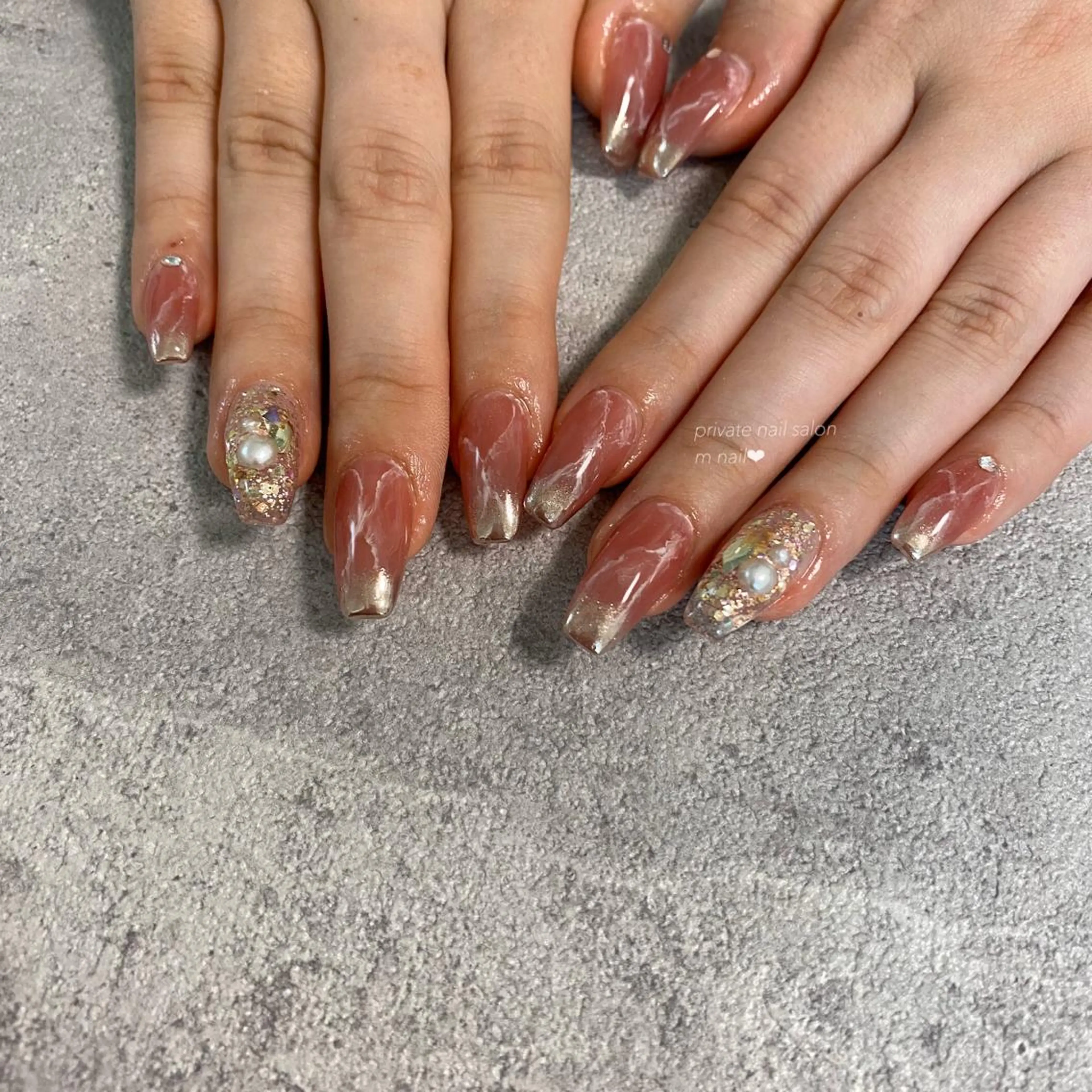 ネイル アートネイル ジェルネイル スカルプネイル ハンドネイル 小河原 舞のネイルデザイン