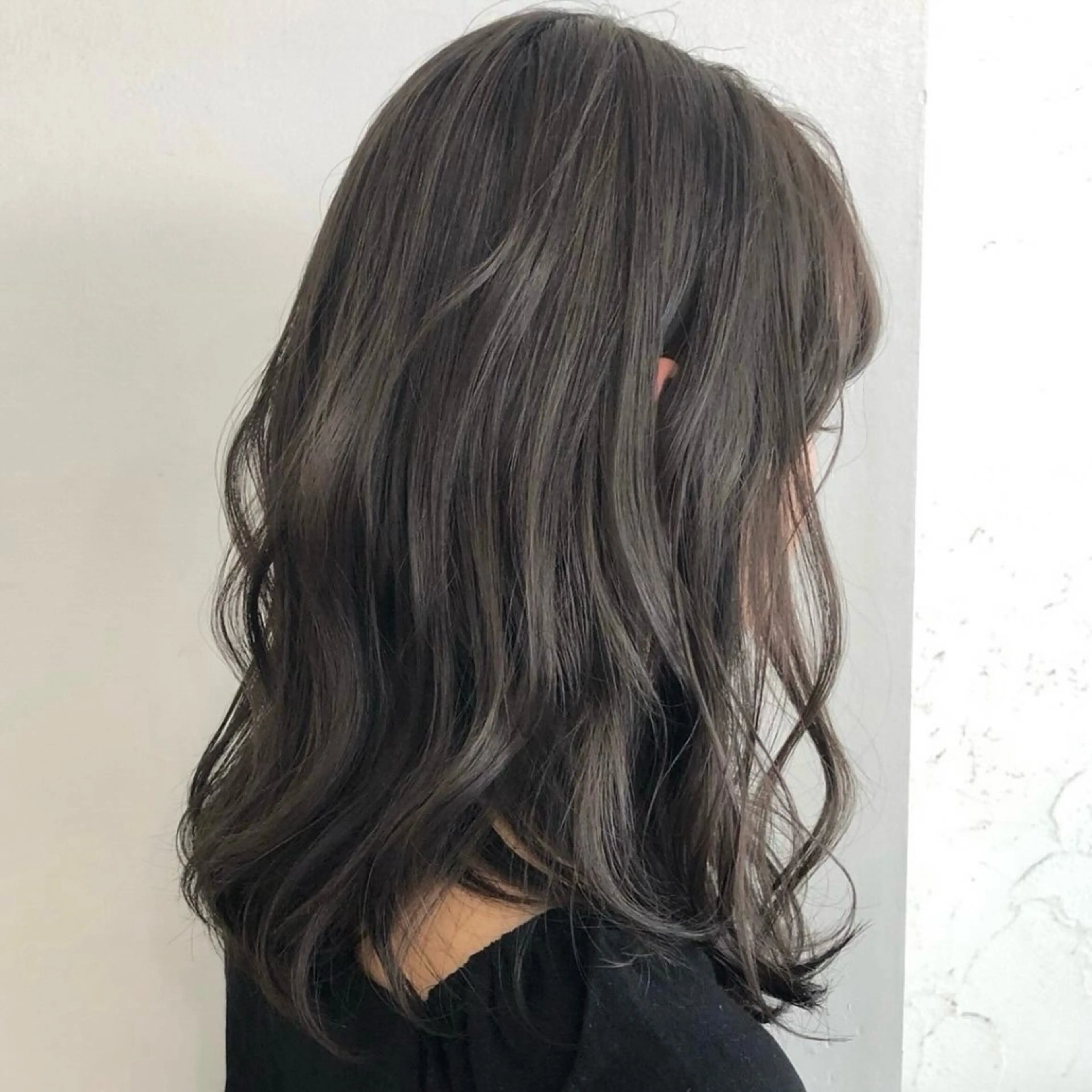 セミロング ヘアアレンジ fifth Tokyo所属・fifth 石川 凪のヘアスタイル