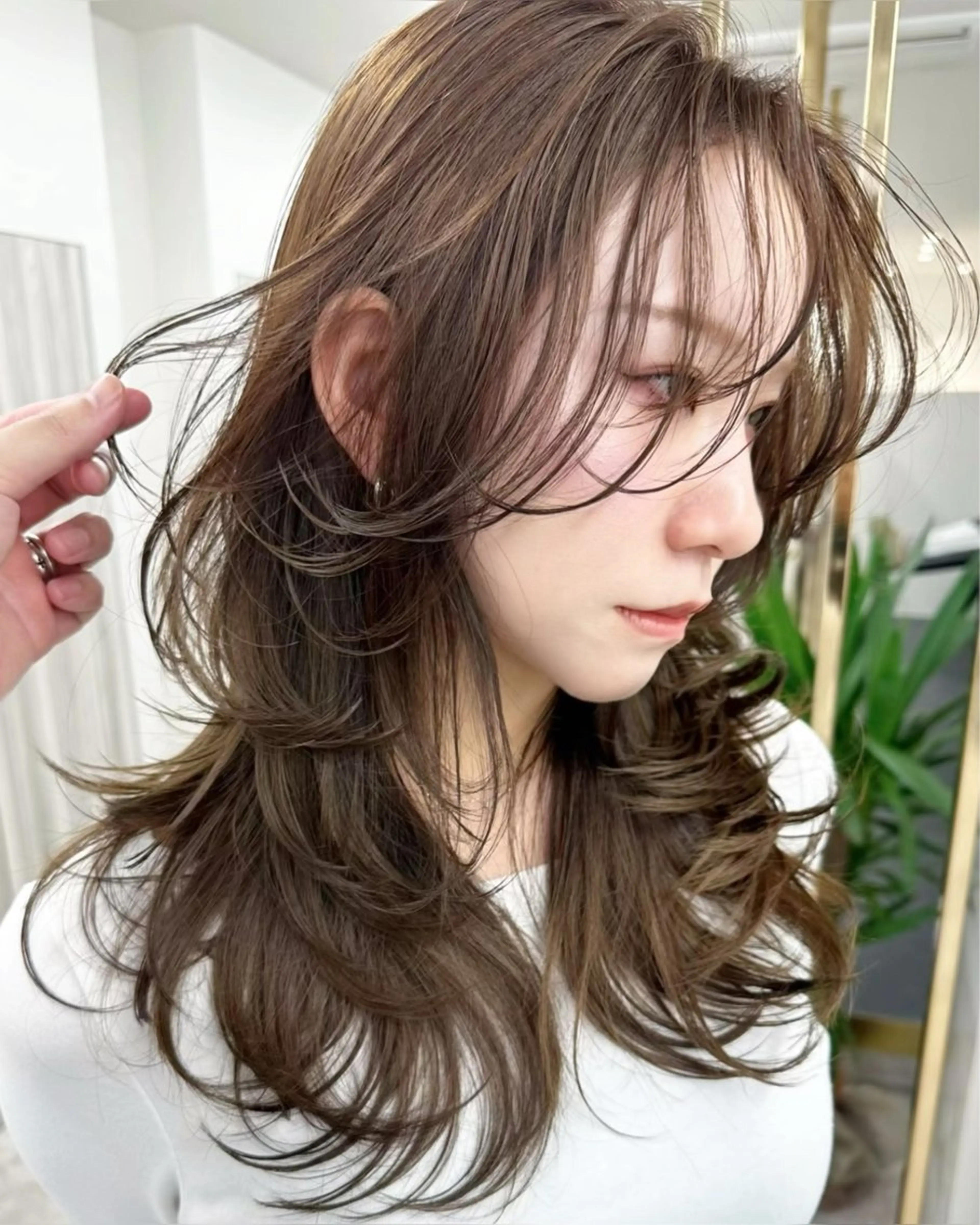 ミディアム ETOILE所属・上田 美尋(Mihiro)のヘアスタイル