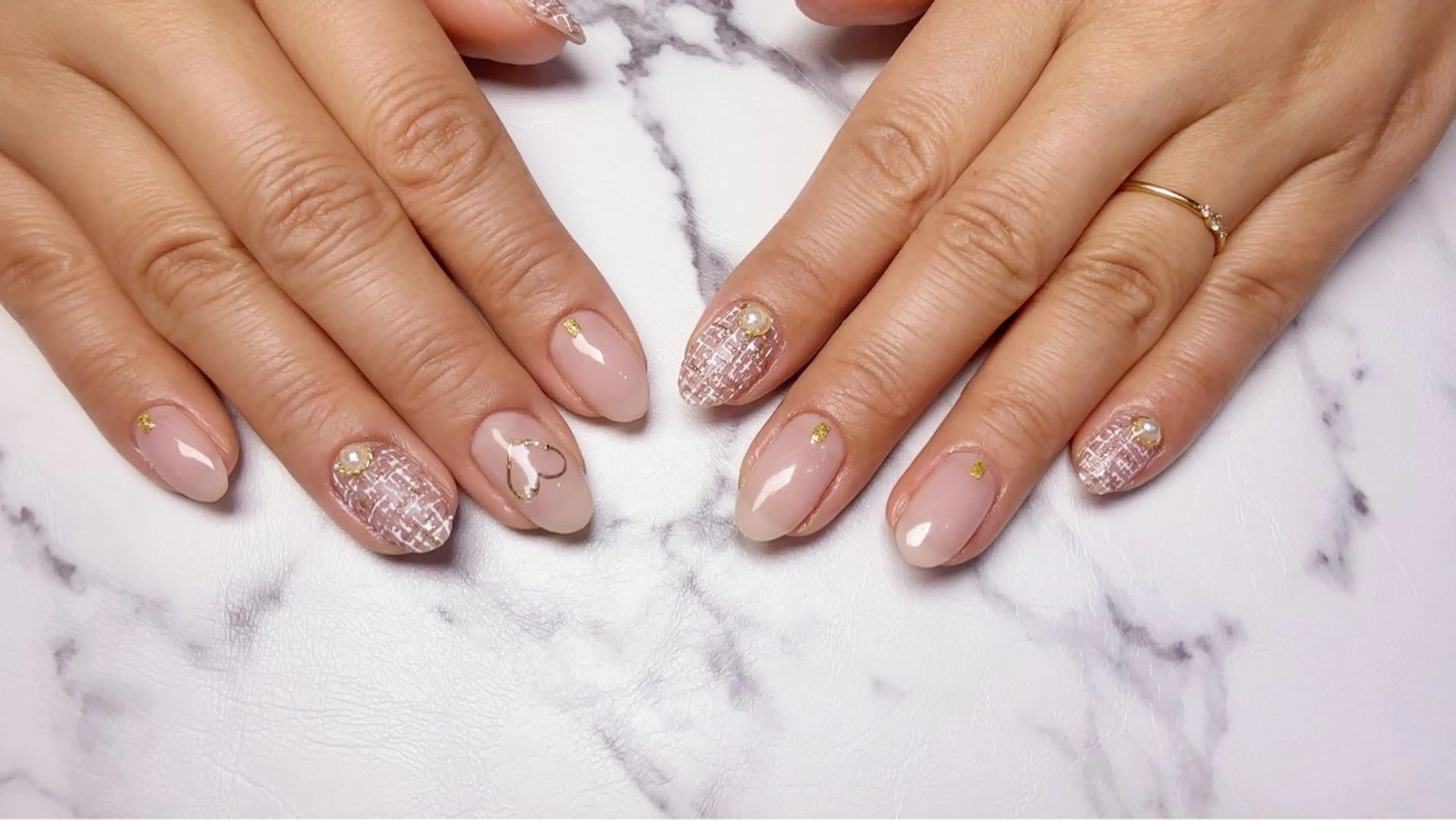 ネイル バレンタイン nail salon ily 武蔵新城のネイルデザイン