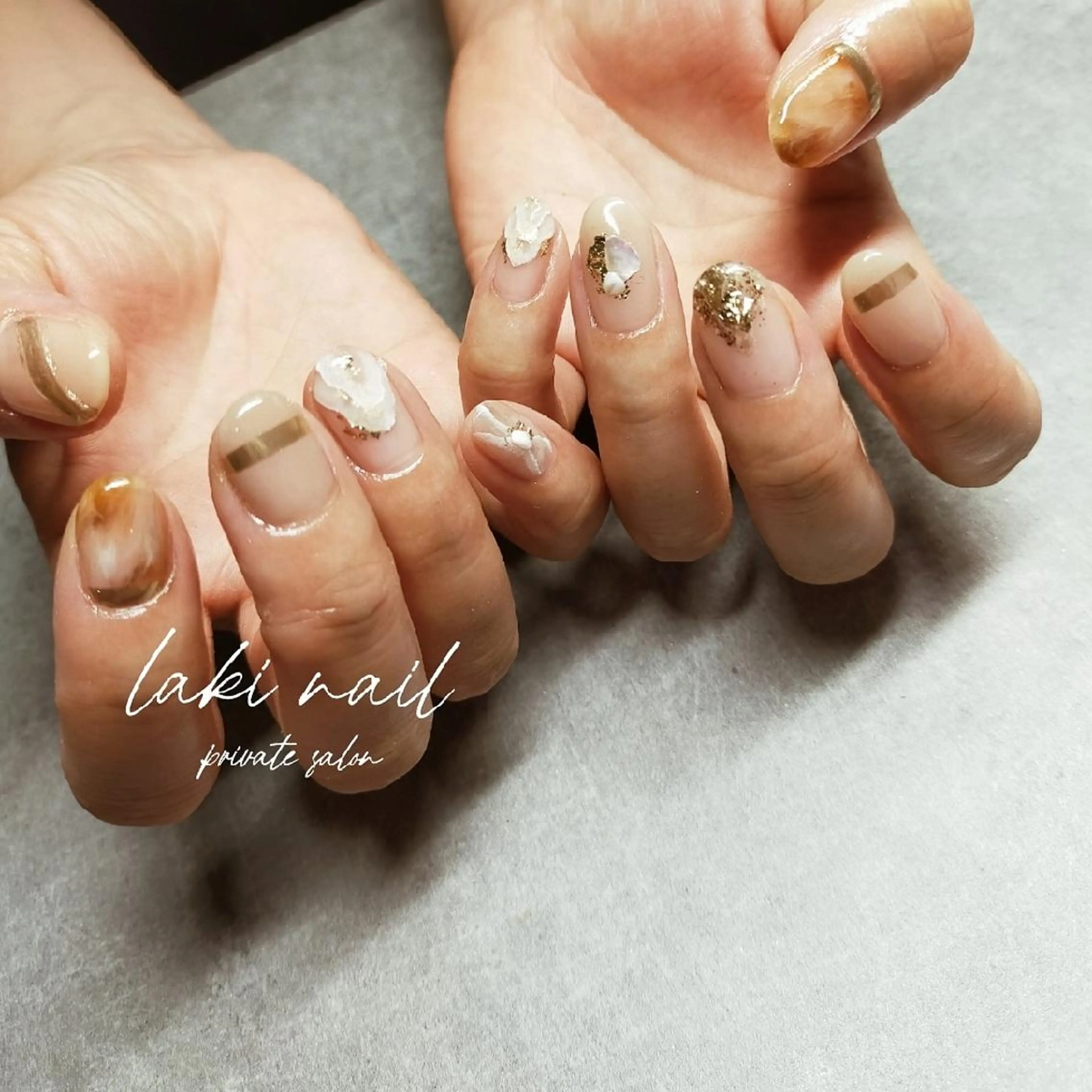 ネイル フレンチネイル ミラーネイル ニュアンスネイル 冬ネイル ハンドネイル by lakiのネイルデザイン