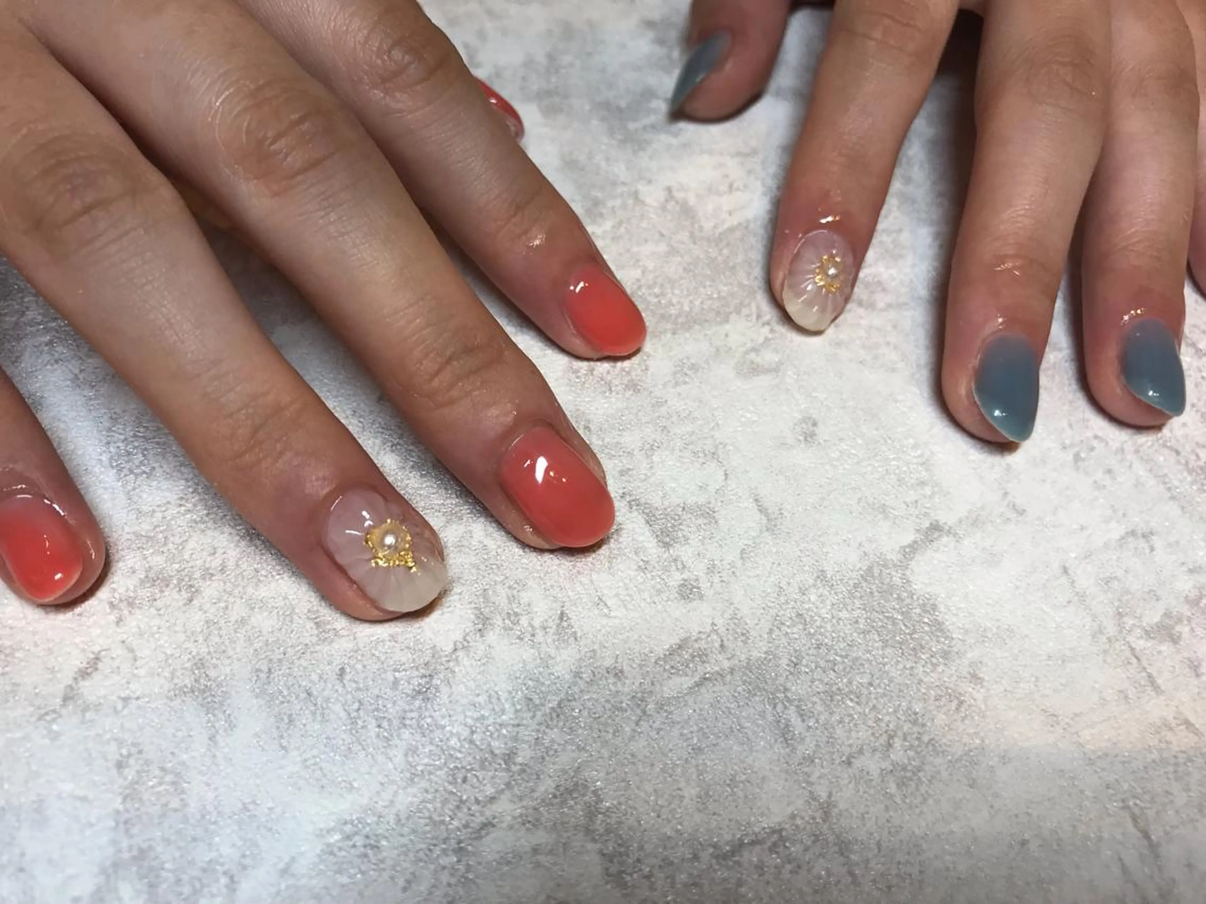ネイル nail salon　Natural Cure所属・平井 彩香のネイルデザイン