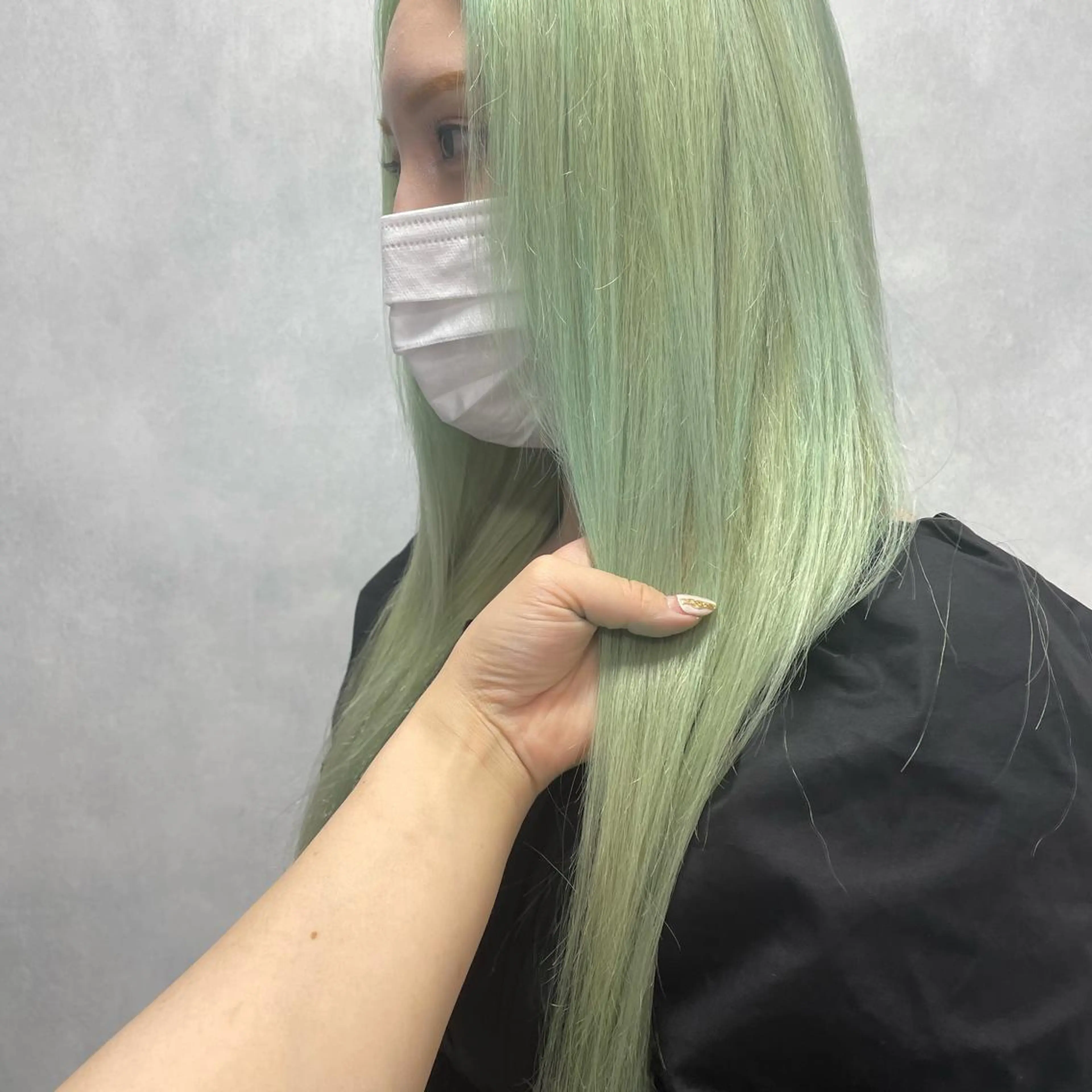 セミロング カット ヘアカラー トリートメント ✨ブリーチ特化✨ 💚Acchon💚のヘアスタイル