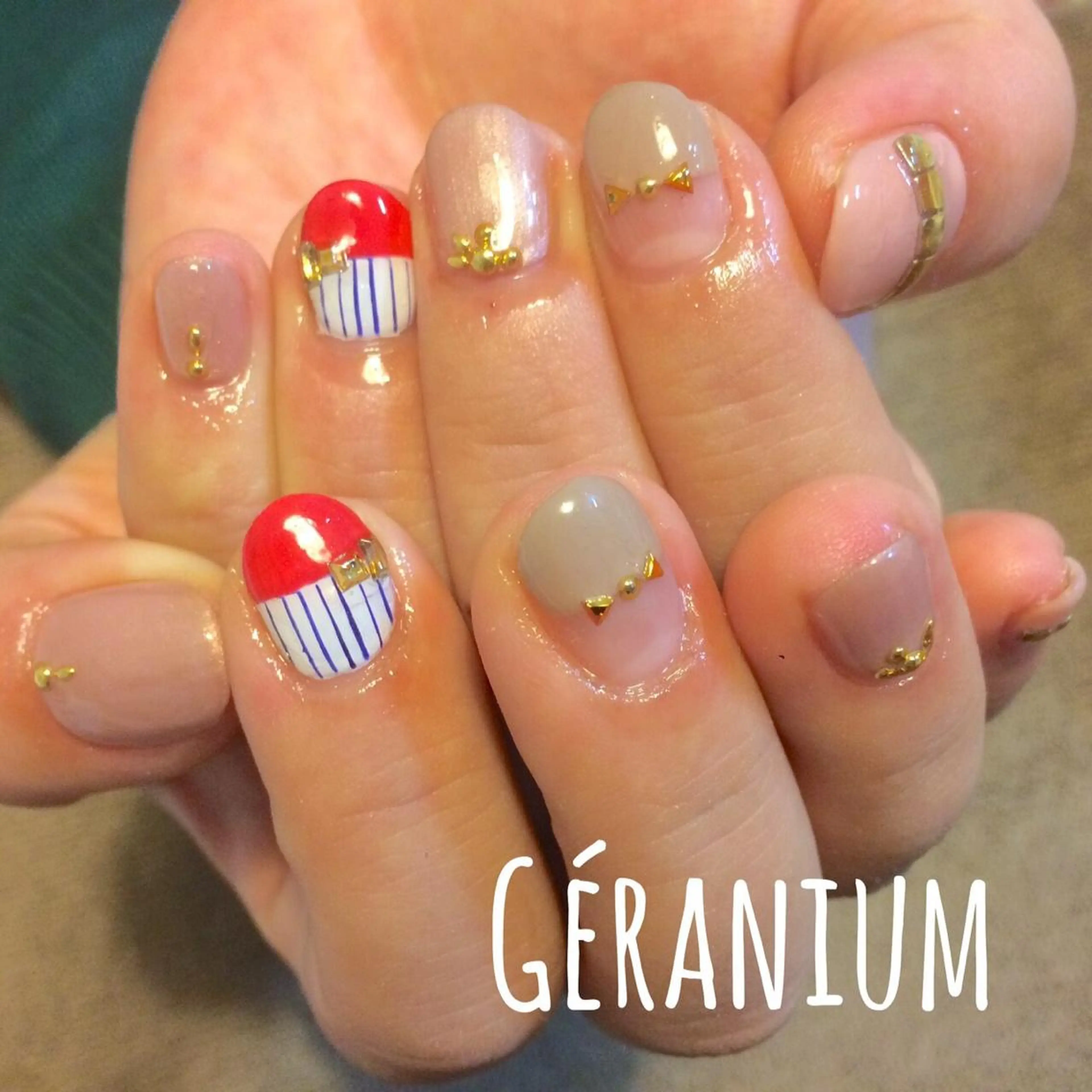 ネイル カジュアル GéRanium Harukaのネイルデザイン