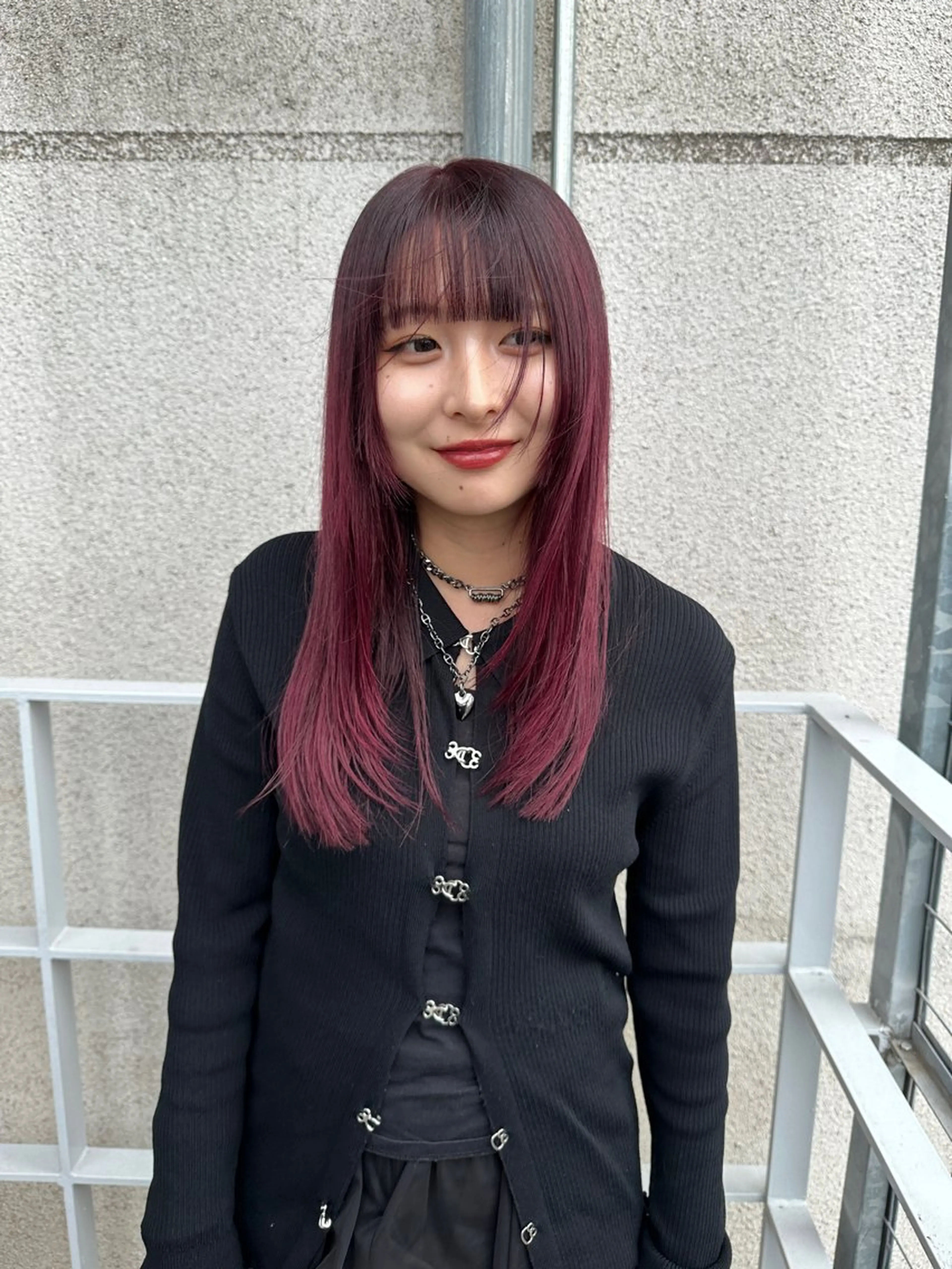 ロング カラー レッドカラー レイヤーカット FBeauty 青山店所属・パーマ特化美容師 表参道のヘアスタイル